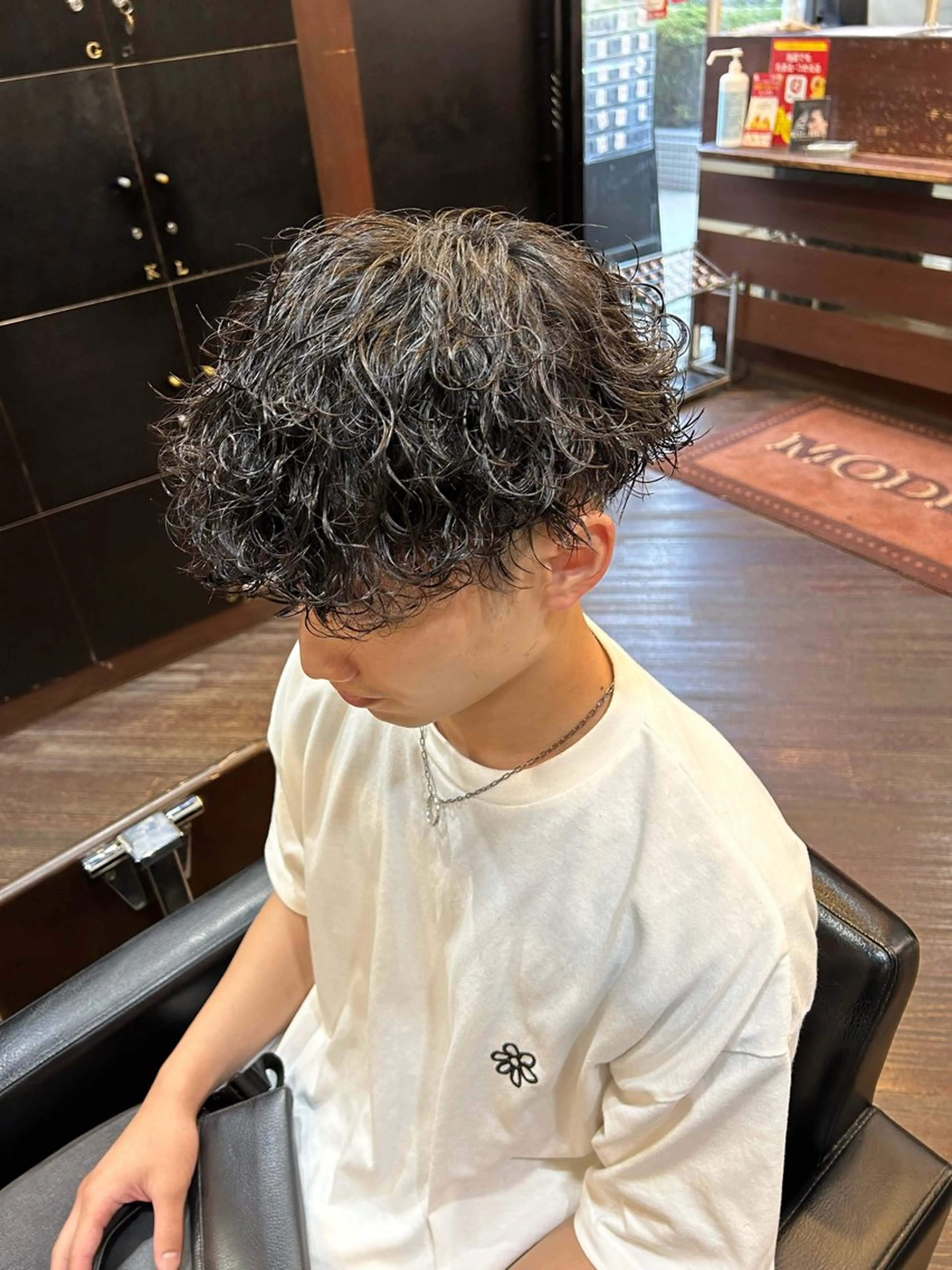 ミディアム パーマ メンズ 大阪/梅田/シャドウ パーマ/ノボリユウタのヘアスタイル