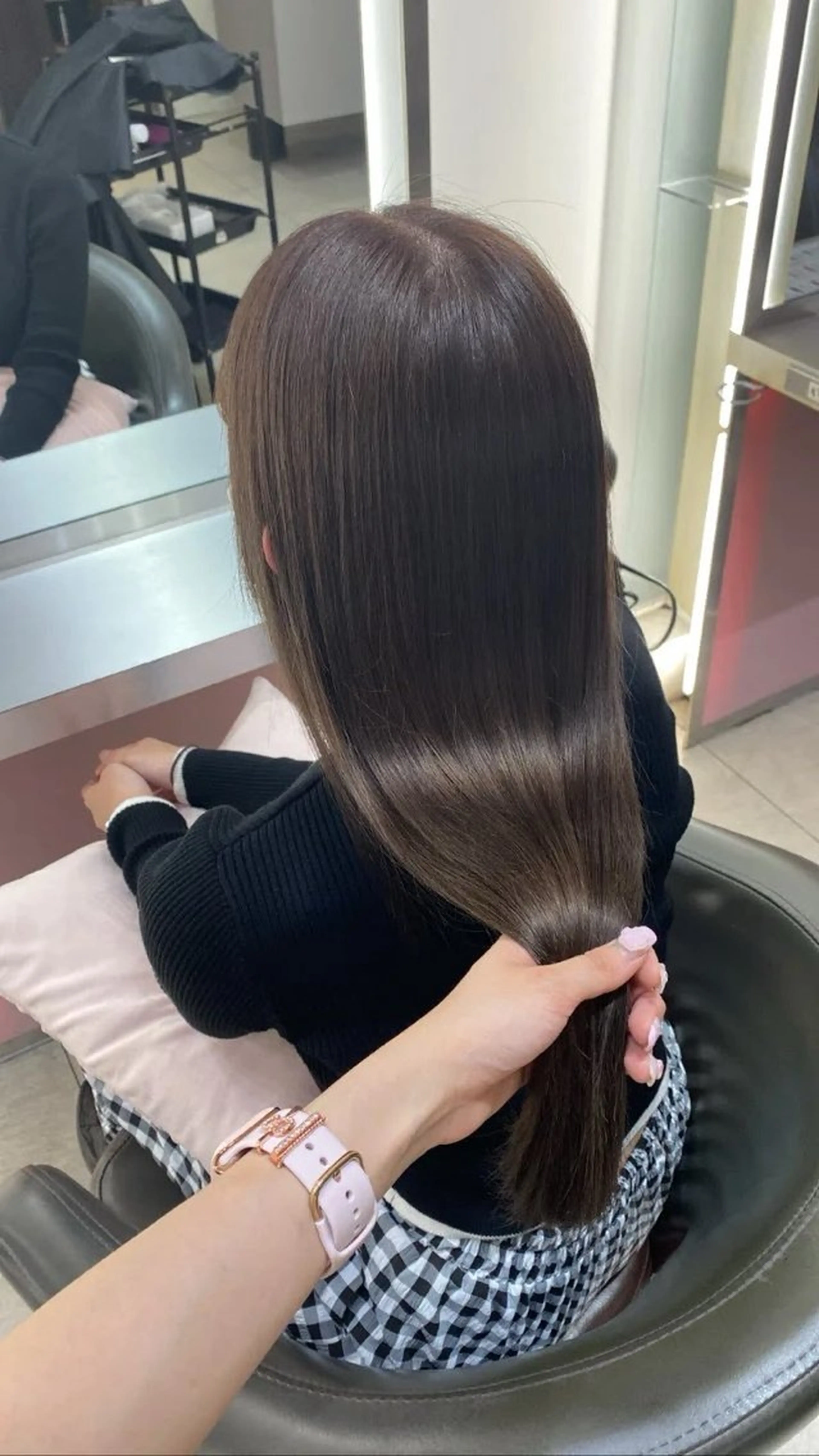 9/12金曜限定🤍うる艶感🆙🫧 縮毛矯正(ストレート)＋高保湿treatment🪽🫧の写真