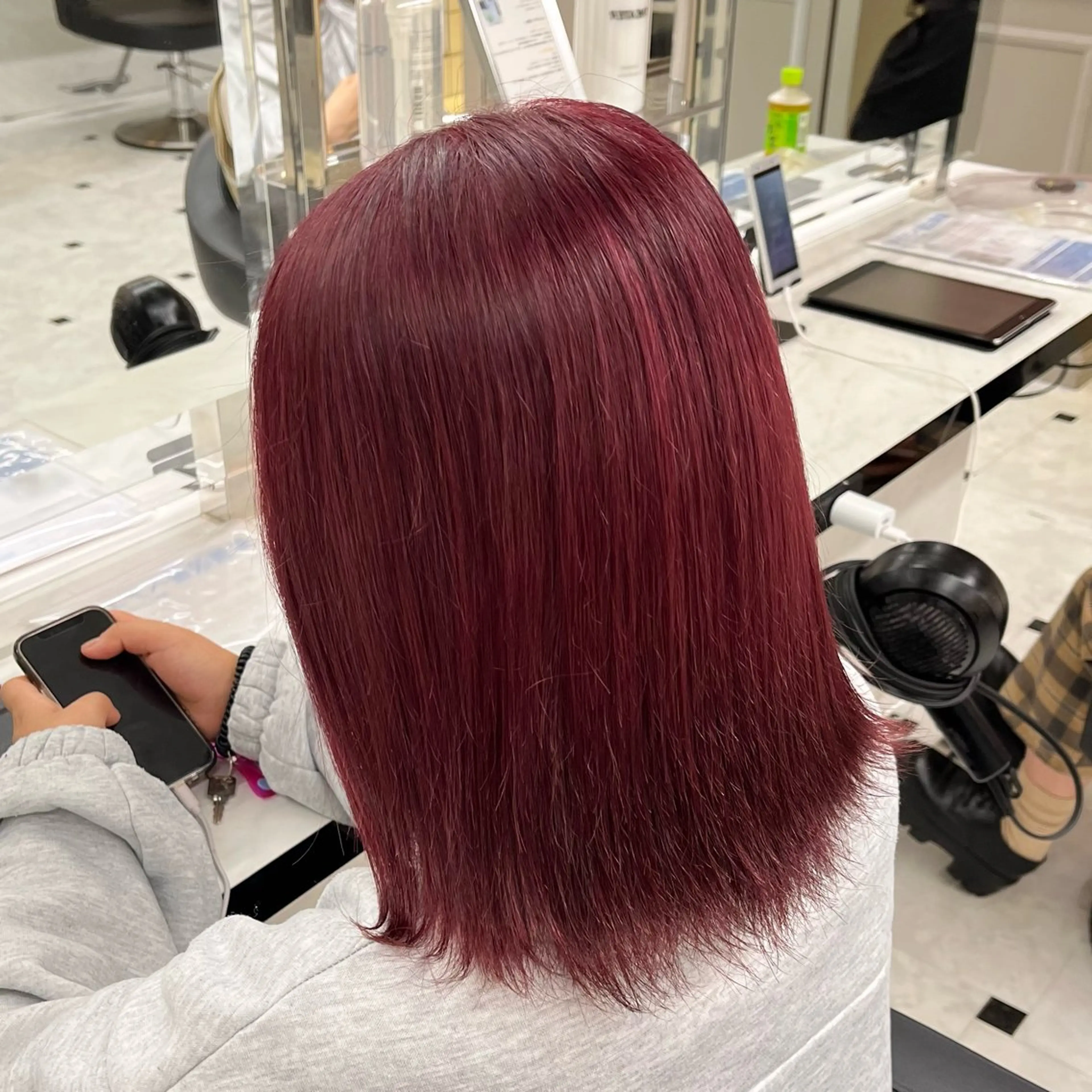 ミディアム カラー ヘアアレンジ 🍒透明感カラー🌨 🥕ハイトーンカラーのヘアスタイル
