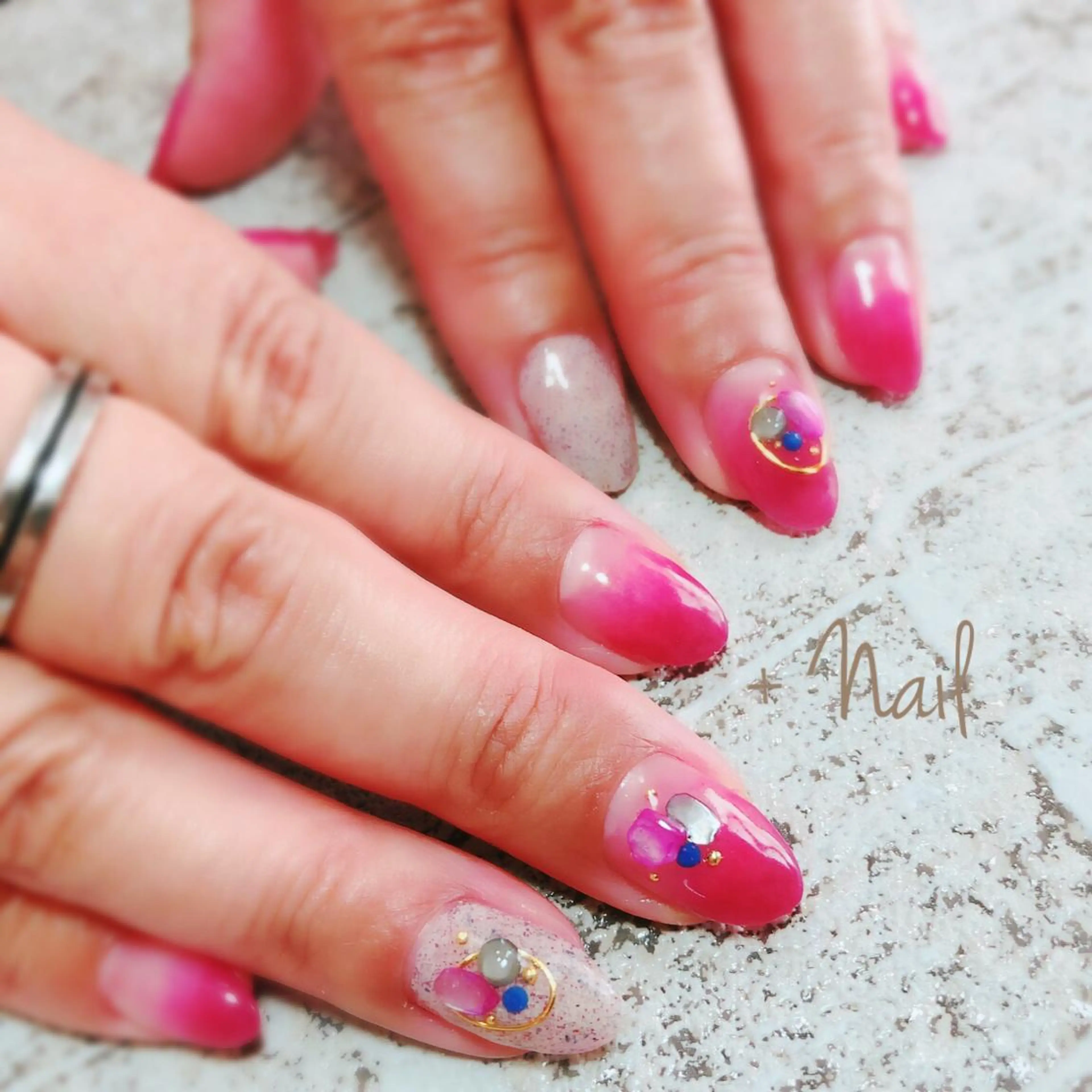 ネイル Aim* 深爪・自爪育成専門店のネイルデザイン