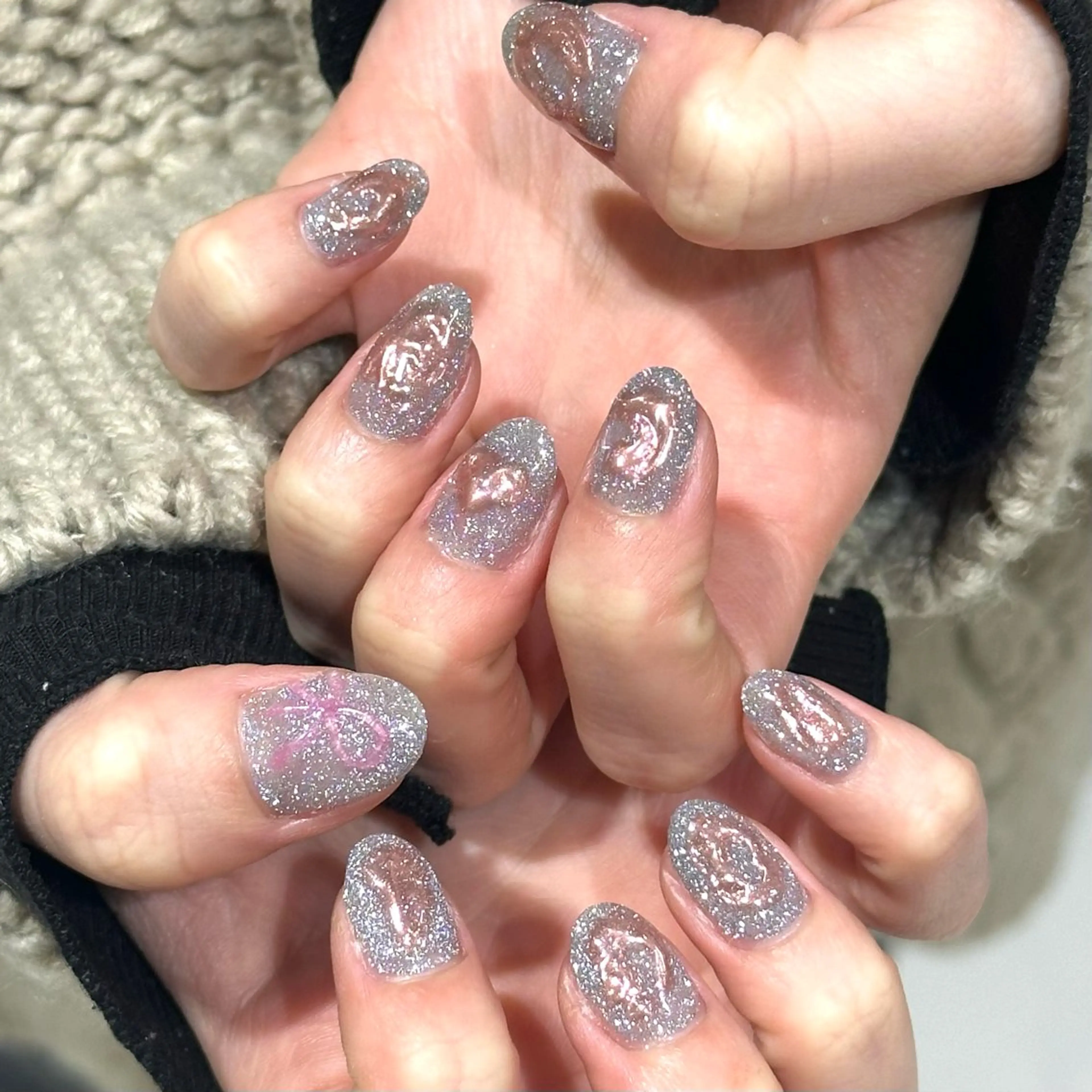 ネイル フラッシュネイル キラキラネイル ミラーネイル ぷっくりネイル ハンドネイル Ray nail natsu🎀のネイルデザイン