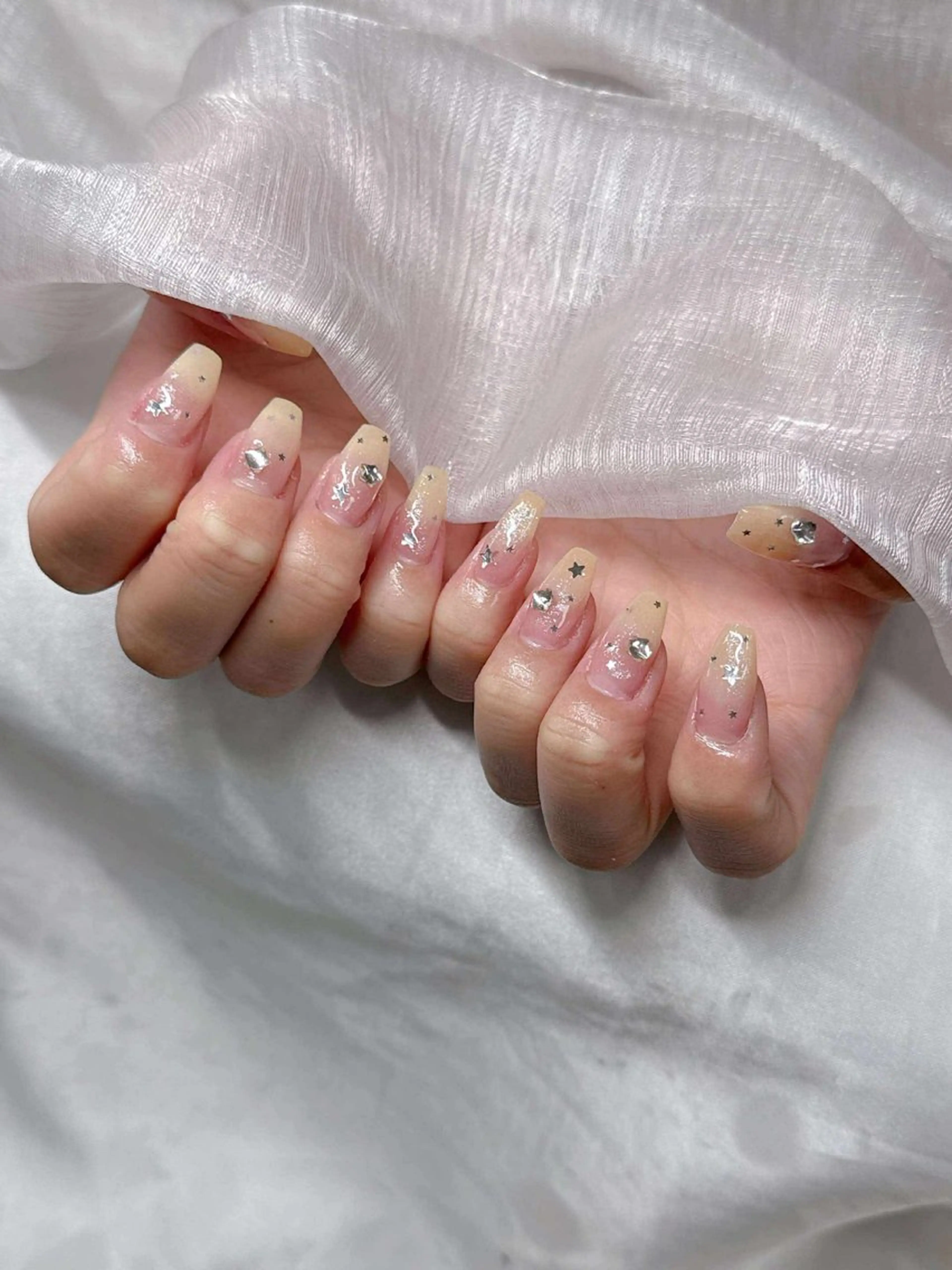ネイル ハンドネイル Lee Nailsのネイルデザイン