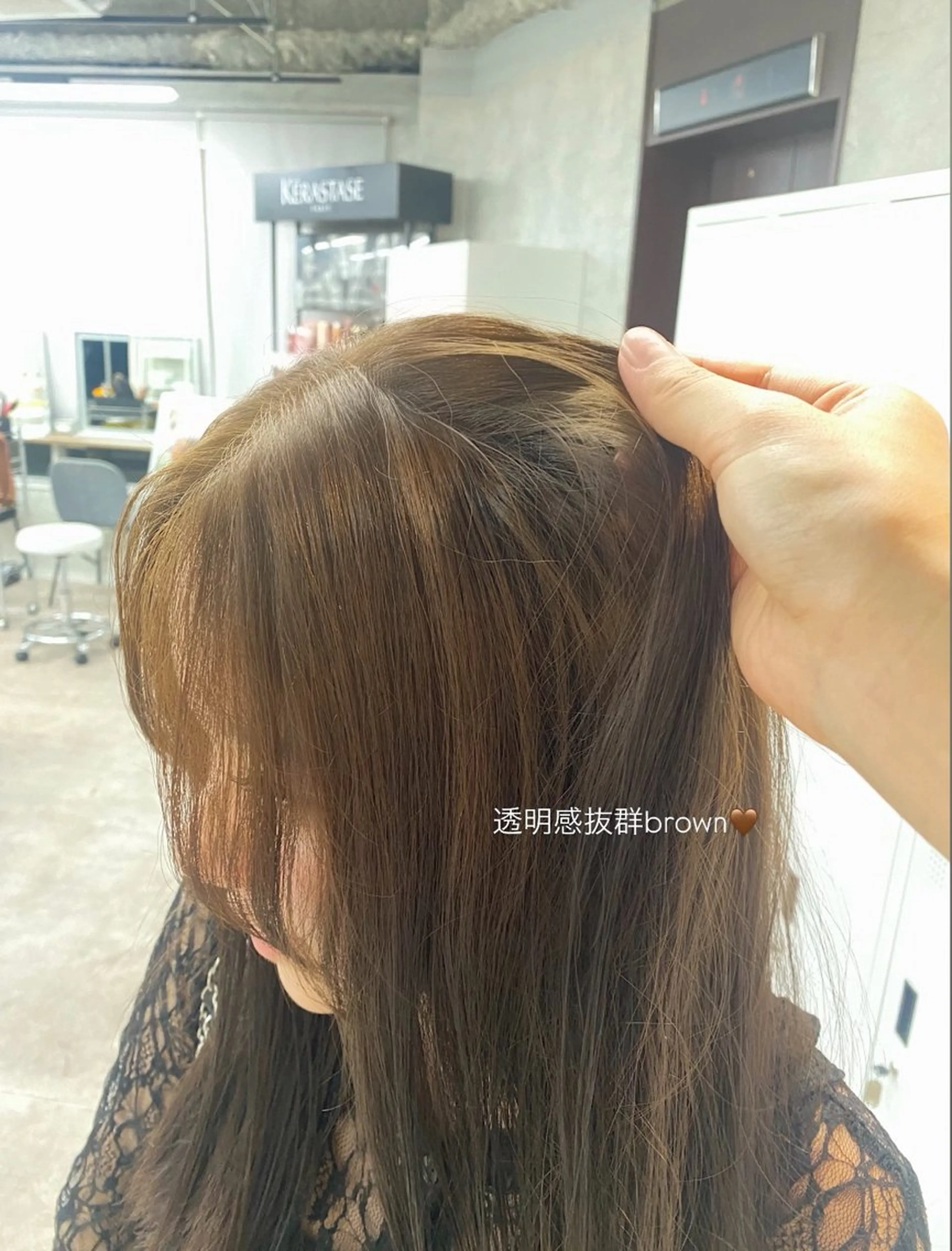 ロング カラー ヘアカラー トリートメント limitみづき🌙 ブリーチカラーのヘアスタイル