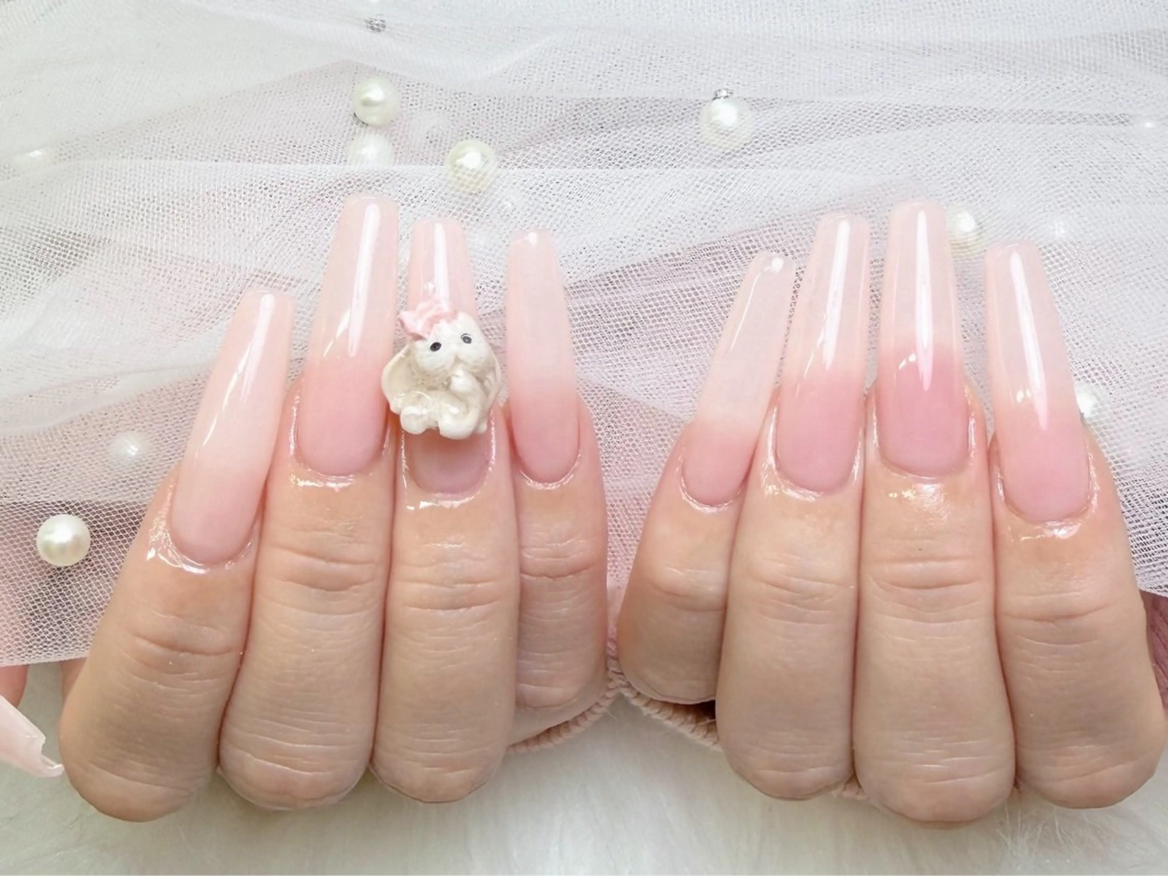 ネイル lucky nail 歌舞伎町のネイルデザイン
