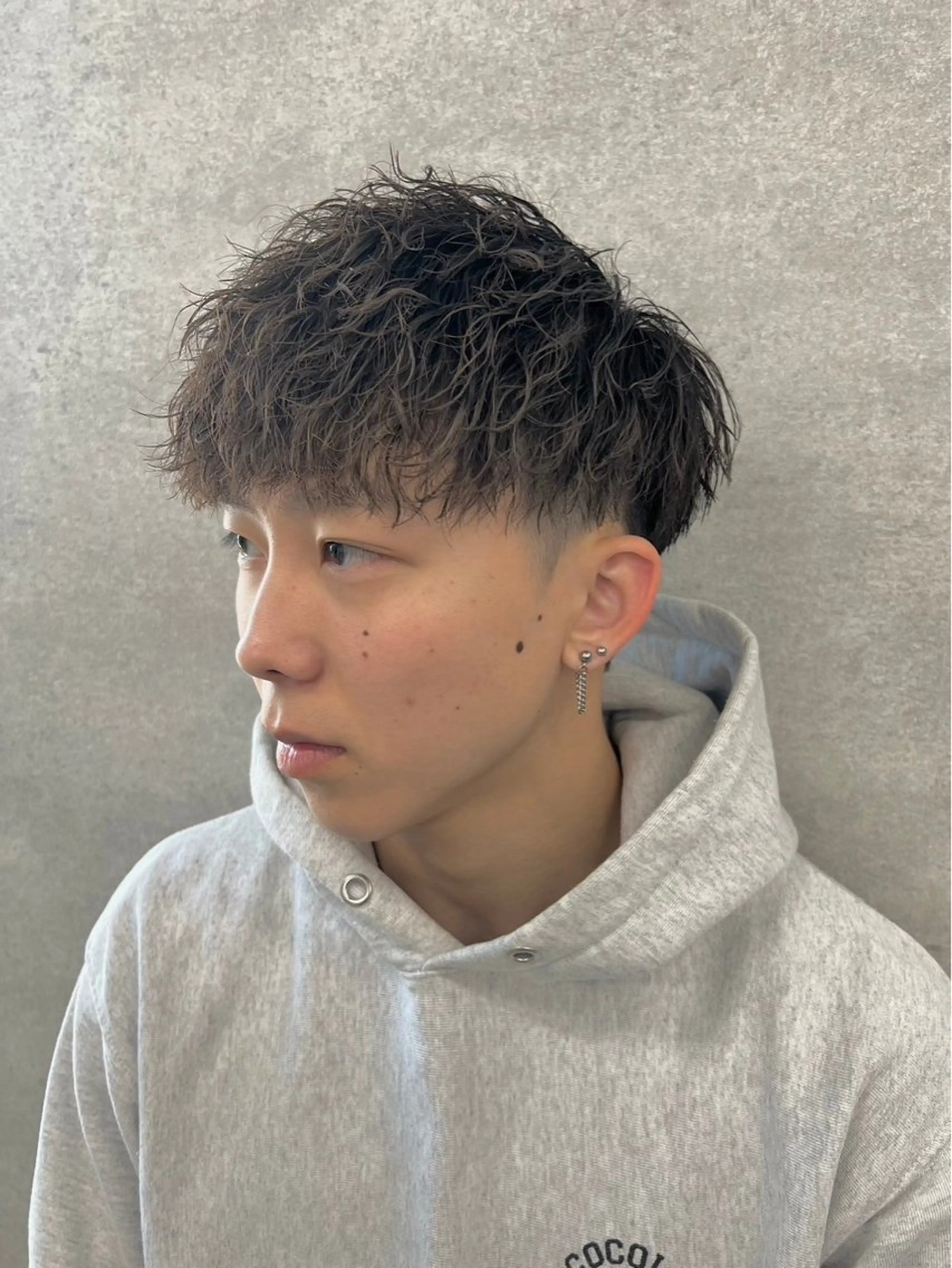 ショート パーマ メンズ *モデル募集🤍横浜 透明感カラー🫧のヘアスタイル