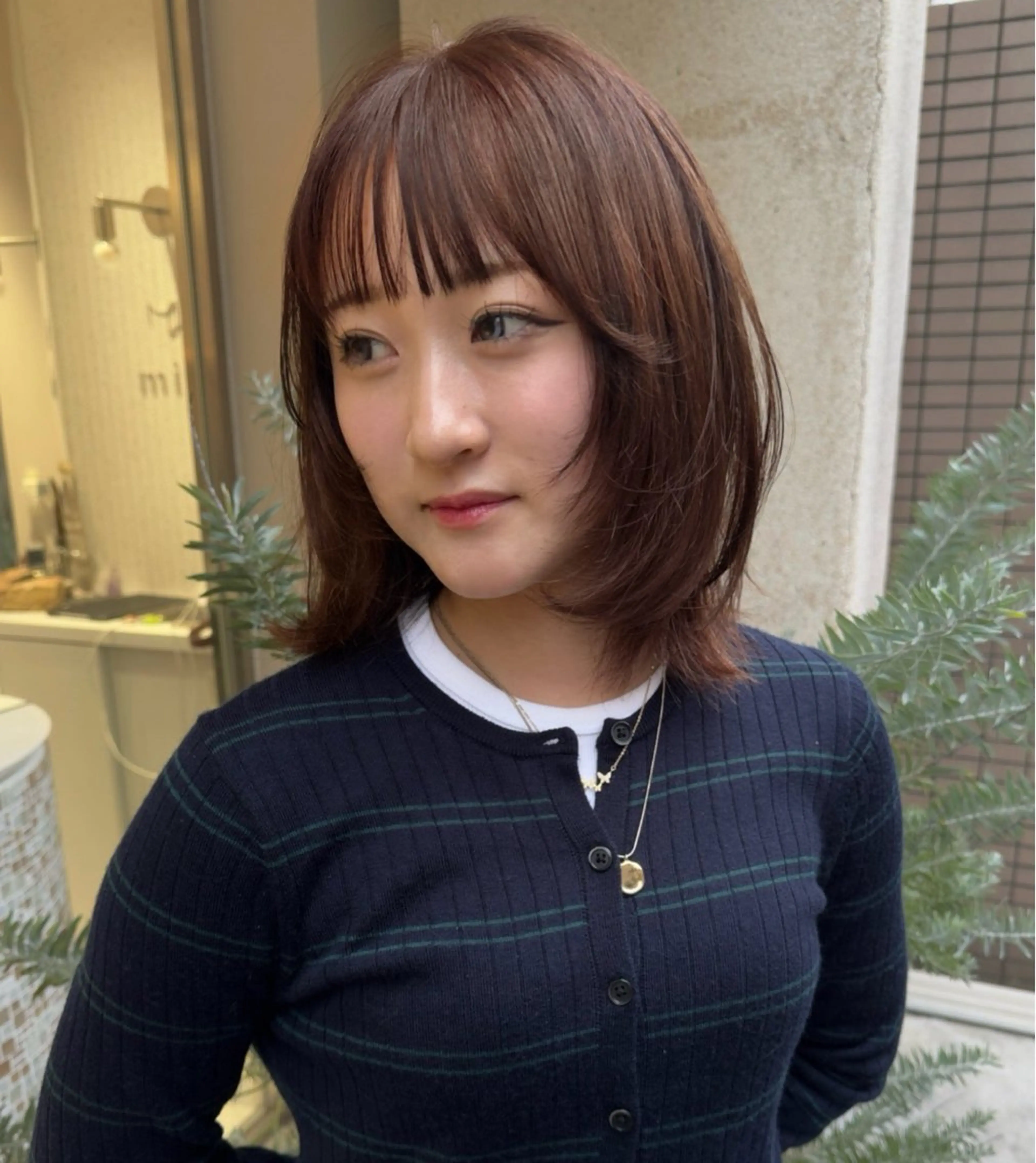 ミディアム ボブ レイヤーカット カット ヘアカラー mile所属・mei 🌔 似合わせヘルシーヘアのヘアスタイル