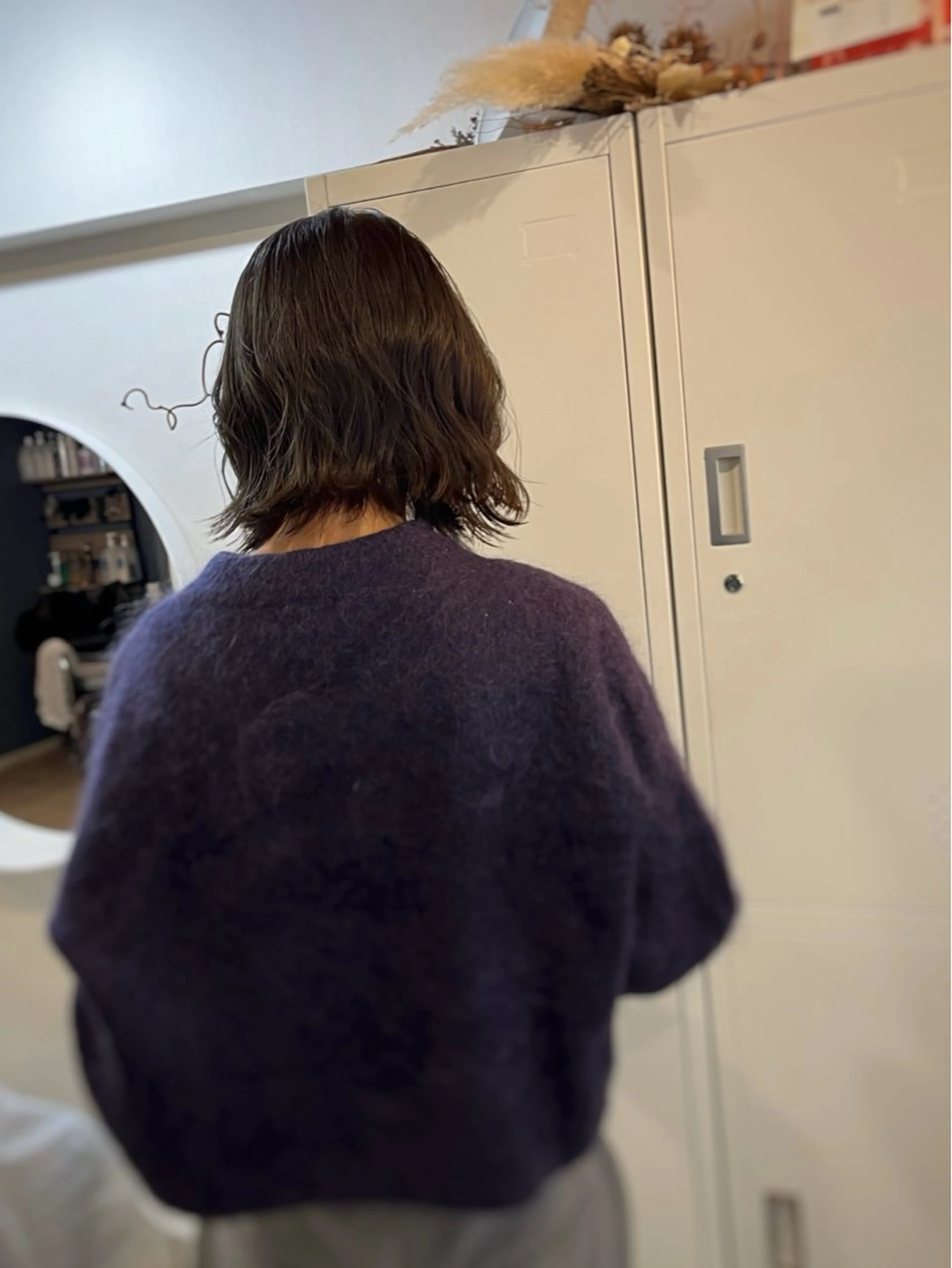 ミディアム ボブ カット ヘアカラー トリートメント 下石怜子/レイヤー カット/透明感カラーのヘアスタイル