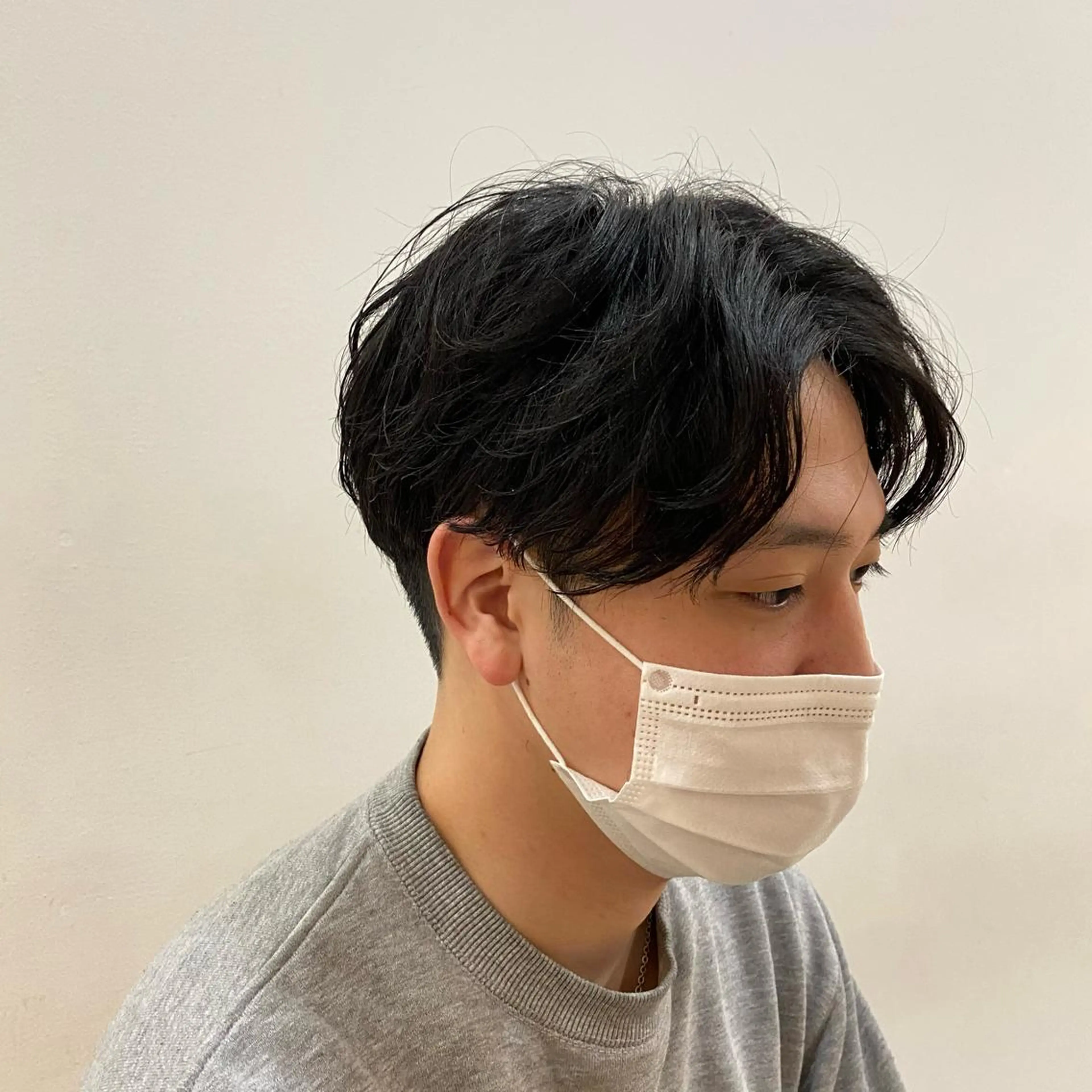 メンズ センターパート 栗田 大輝のヘアスタイル