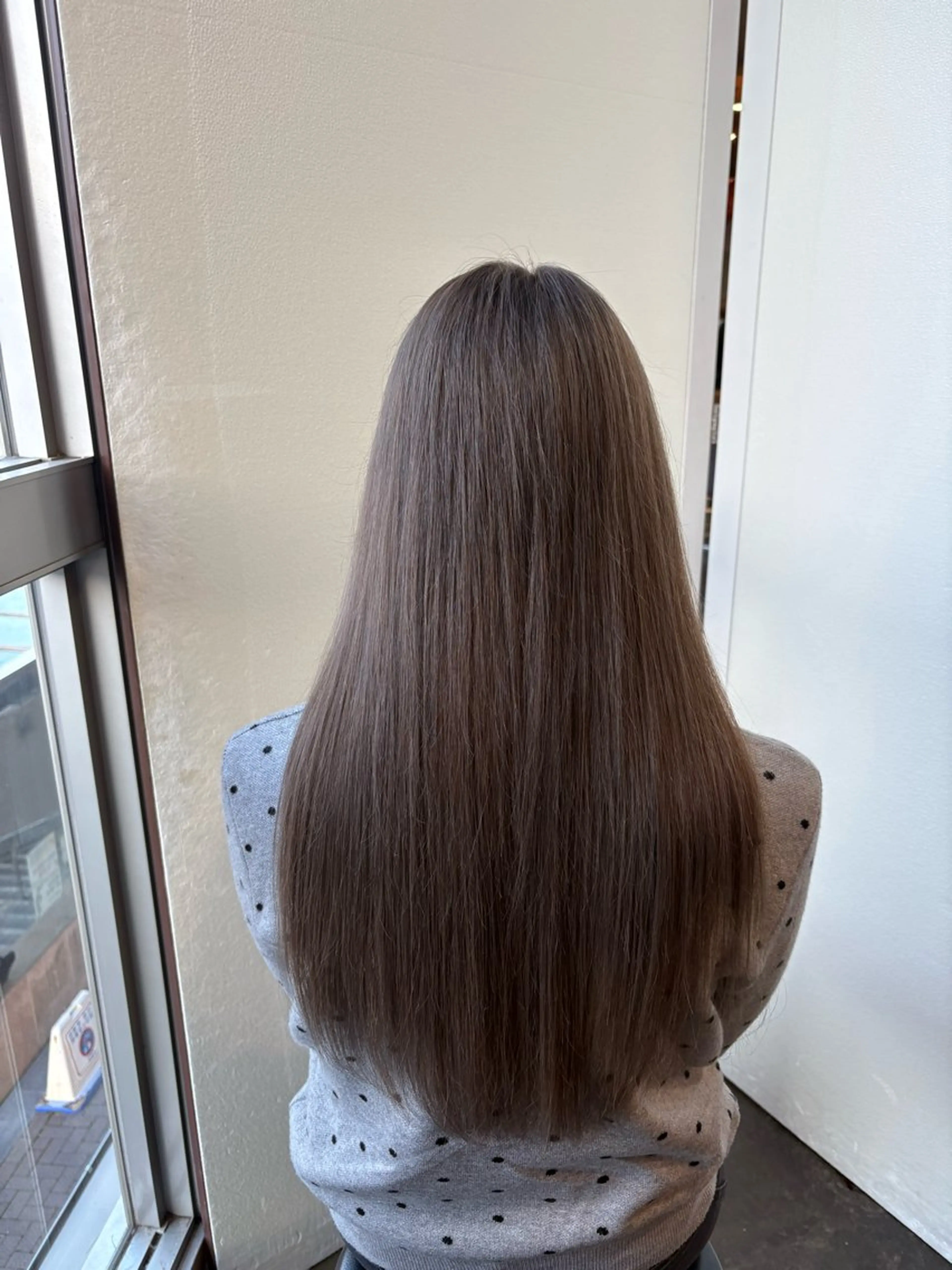 ロング カラー ブリーチ グレージュ ヘアカラー SARAJU仁川 _aya🌼のヘアスタイル