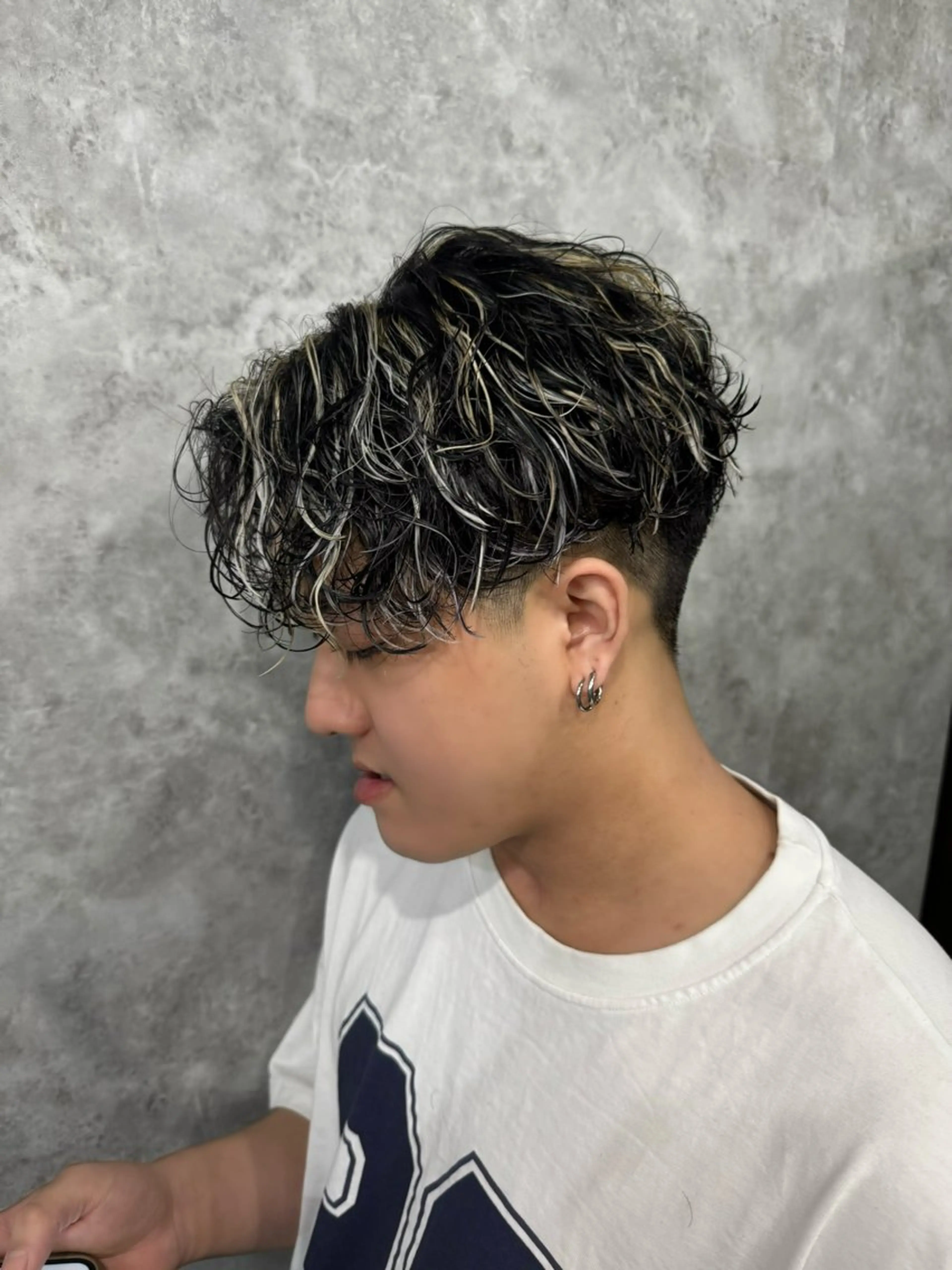 カラー パーマ メンズ カット ヘアカラー パーマ トリートメント ヘアセット 👑メンズパーマの 天才店長望月👑のヘアスタイル