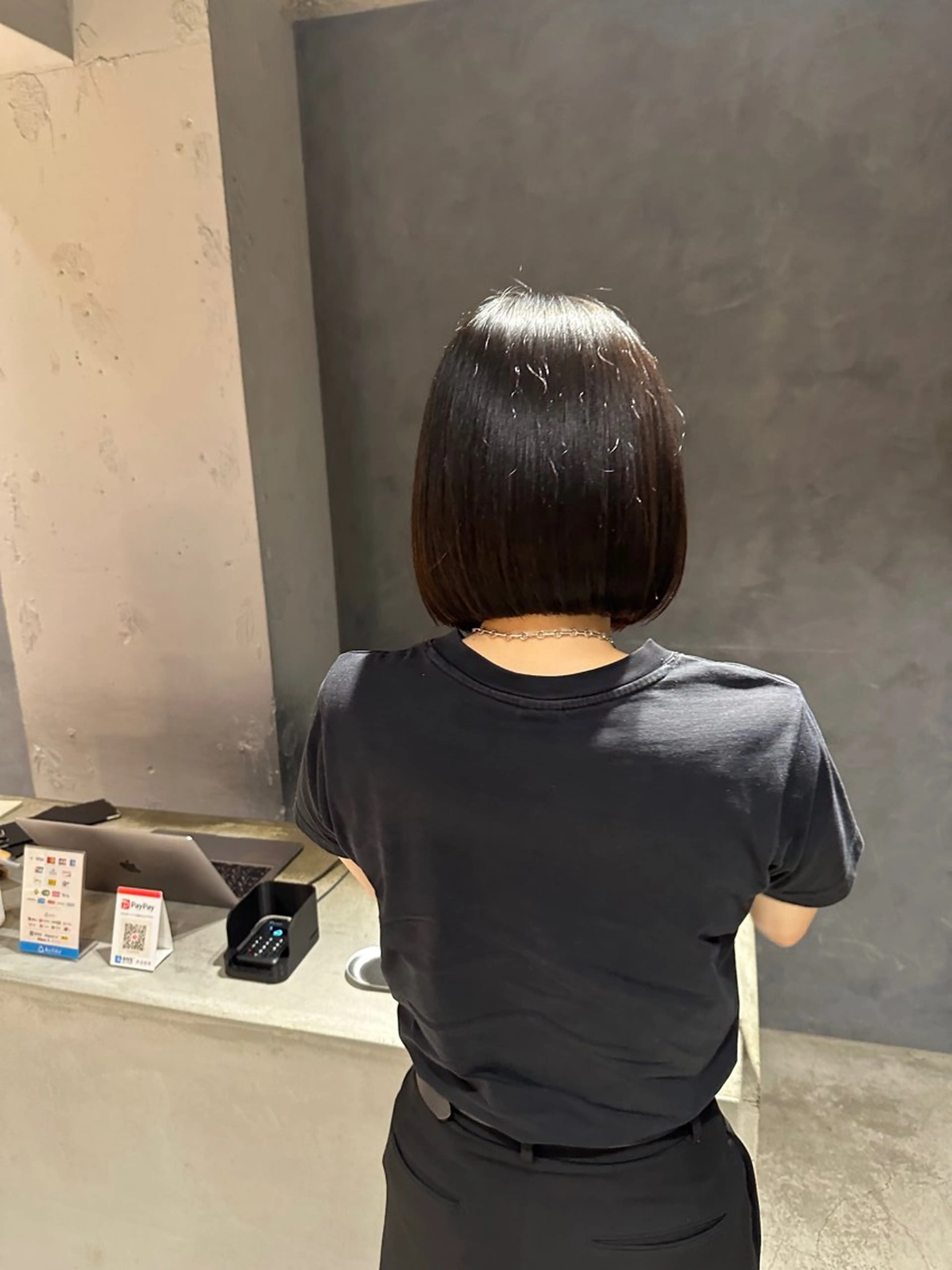 ショート ワンレンボブ ボブ I ME MINE所属・井手口 佑弥のヘアスタイル