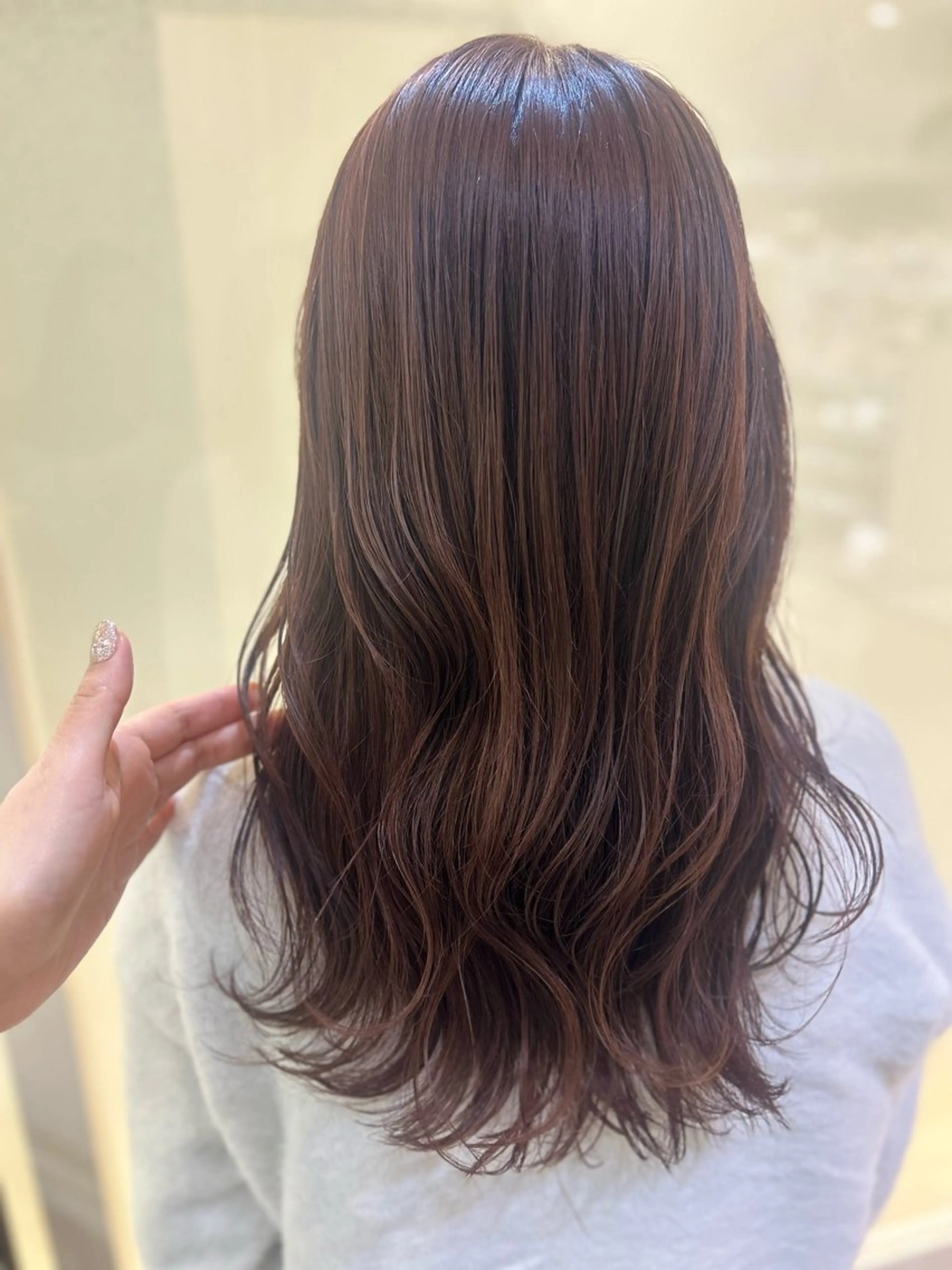 セミロング カラー ヘアカラー トリートメント 艶質改善/縮毛矯正 ササキナツミのヘアスタイル