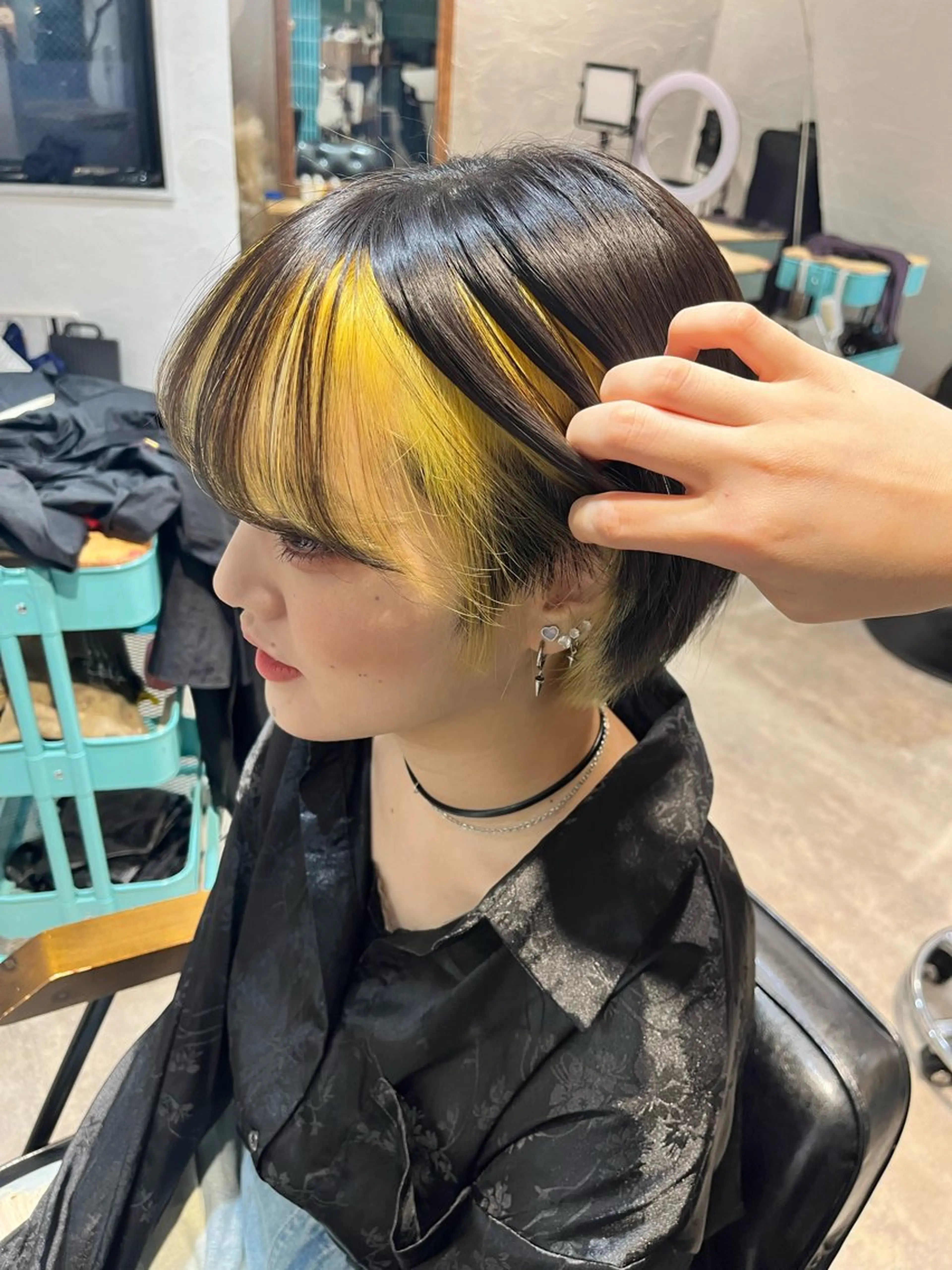 ショート ヘアカラー トリートメント 新宿デザインカット 👶RENAのヘアスタイル