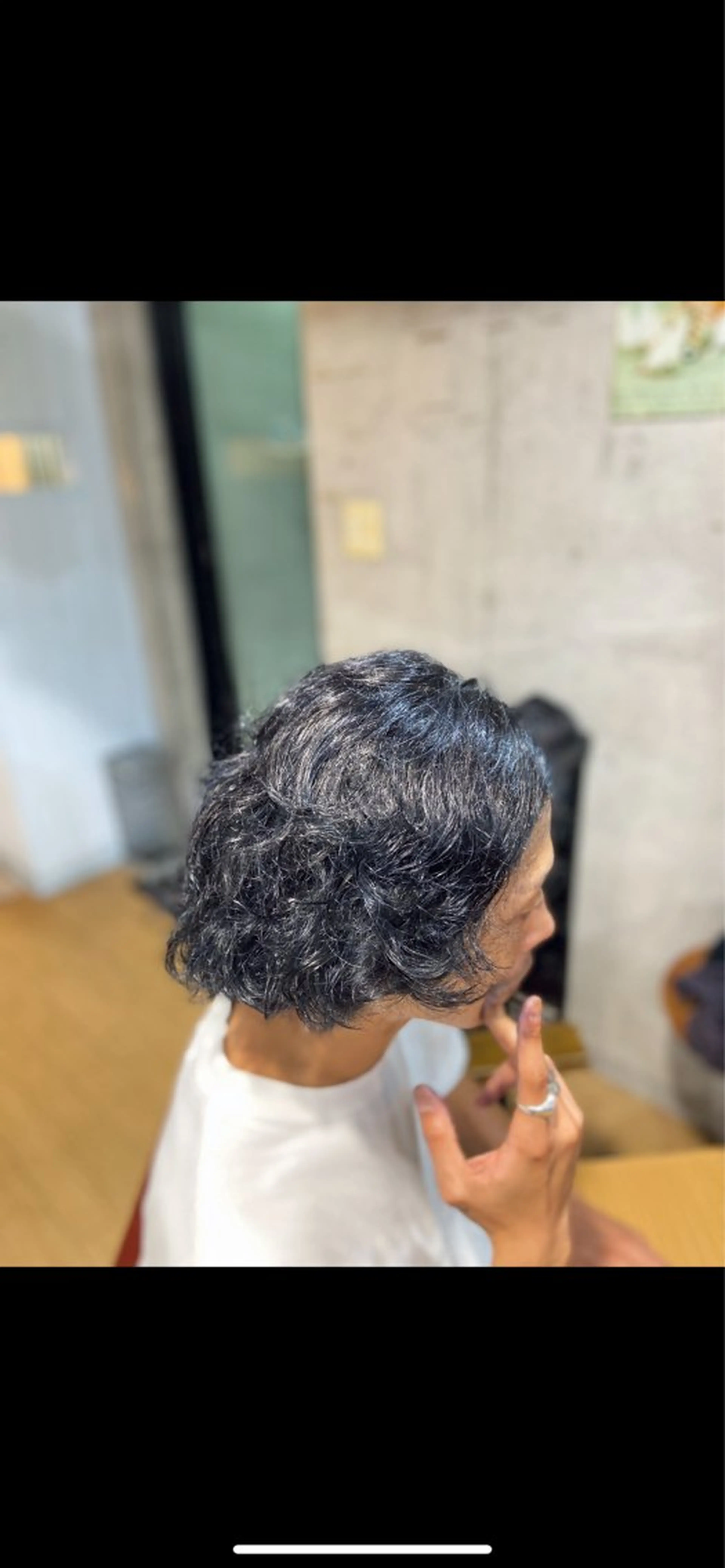 カラー メンズ ブルーカラー ネイビーカラー ヘアカラー 西内 亮太のヘアスタイル