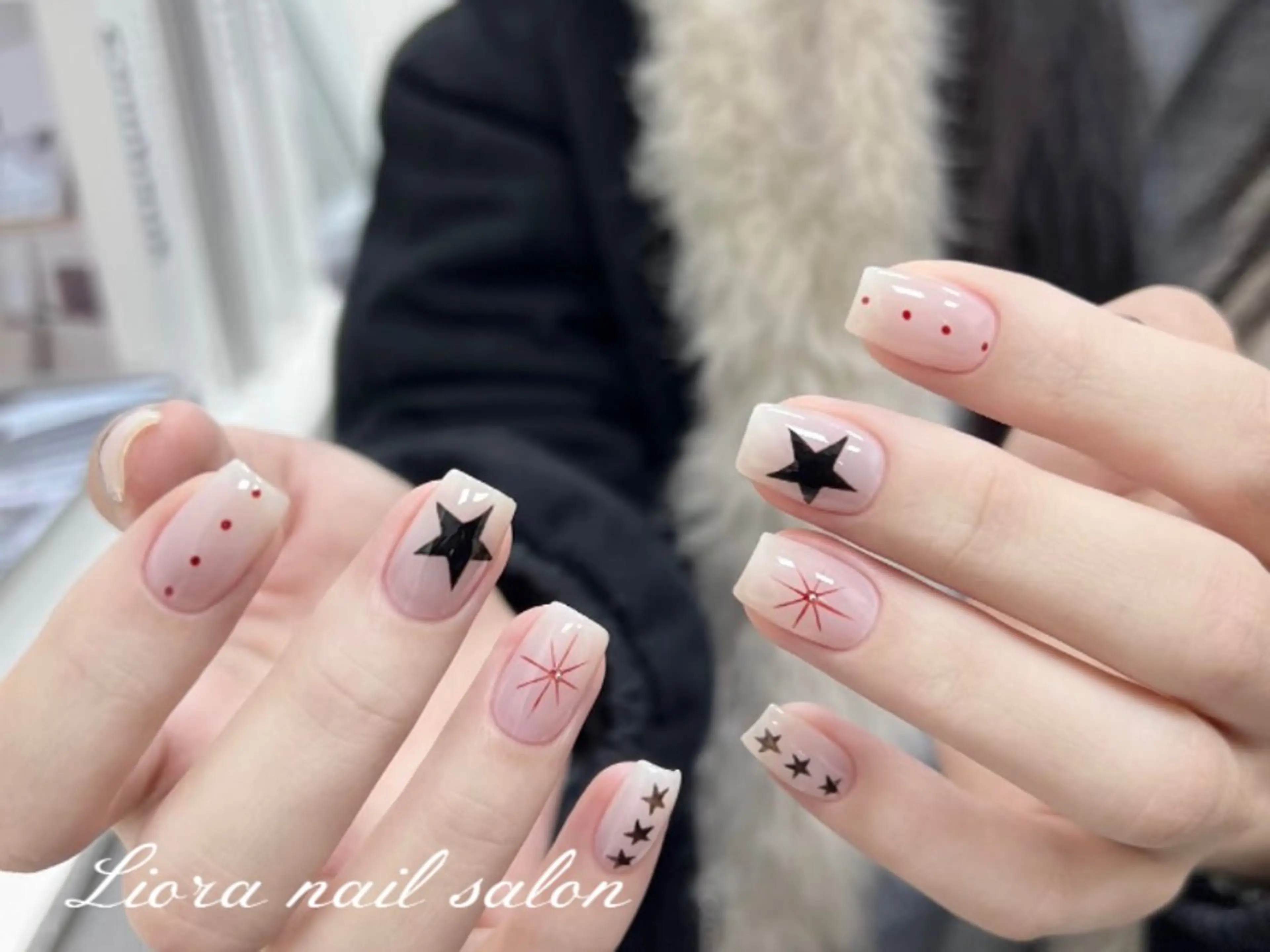 ネイル チークネイル フットネイル フレンチネイル ジェルネイル ガーリー ハンドネイル Liora ネイルサロン所属・Liora nail salonのネイルデザイン