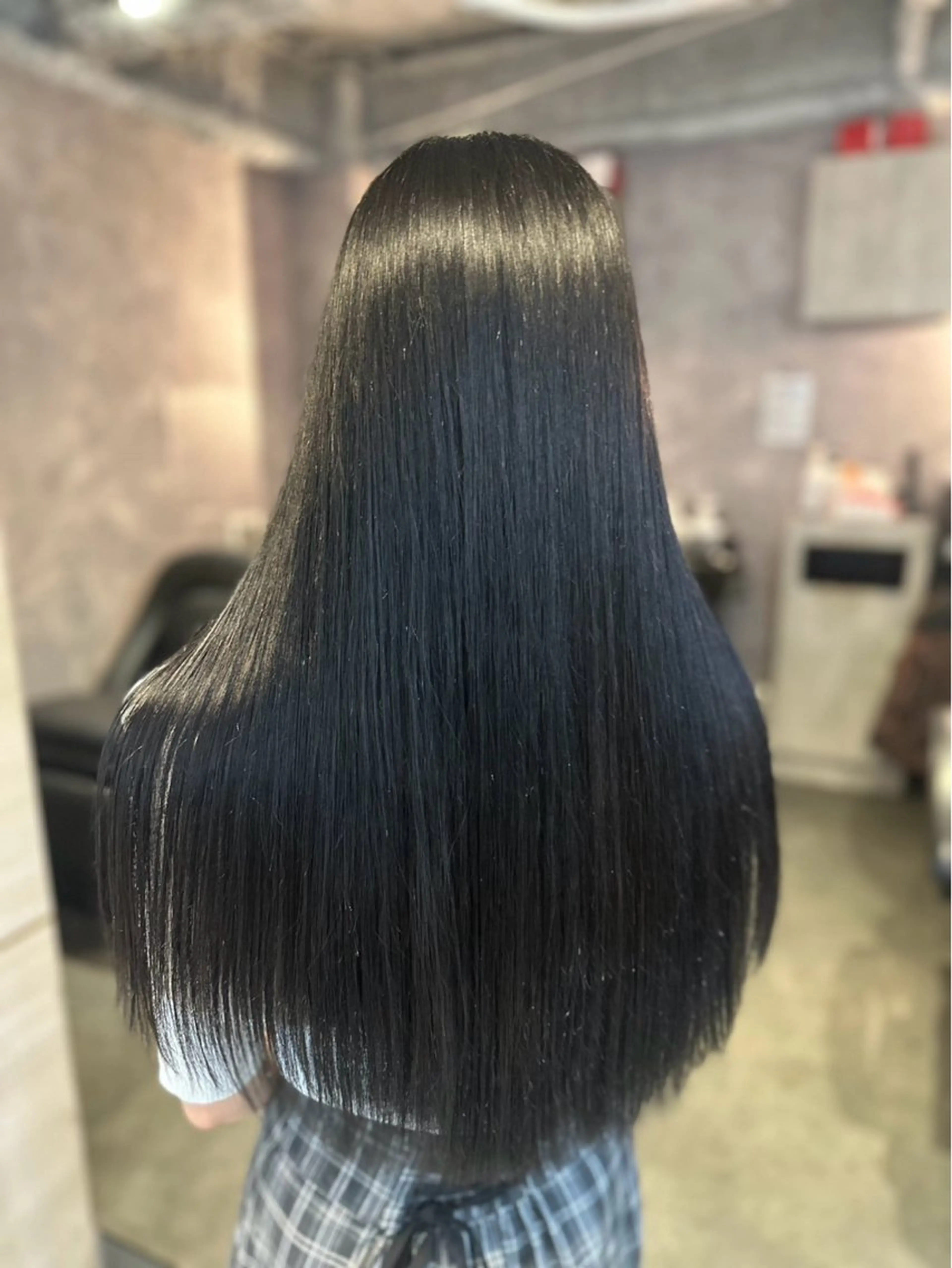 ロング ヘアカラー 土田 唯のヘアスタイル