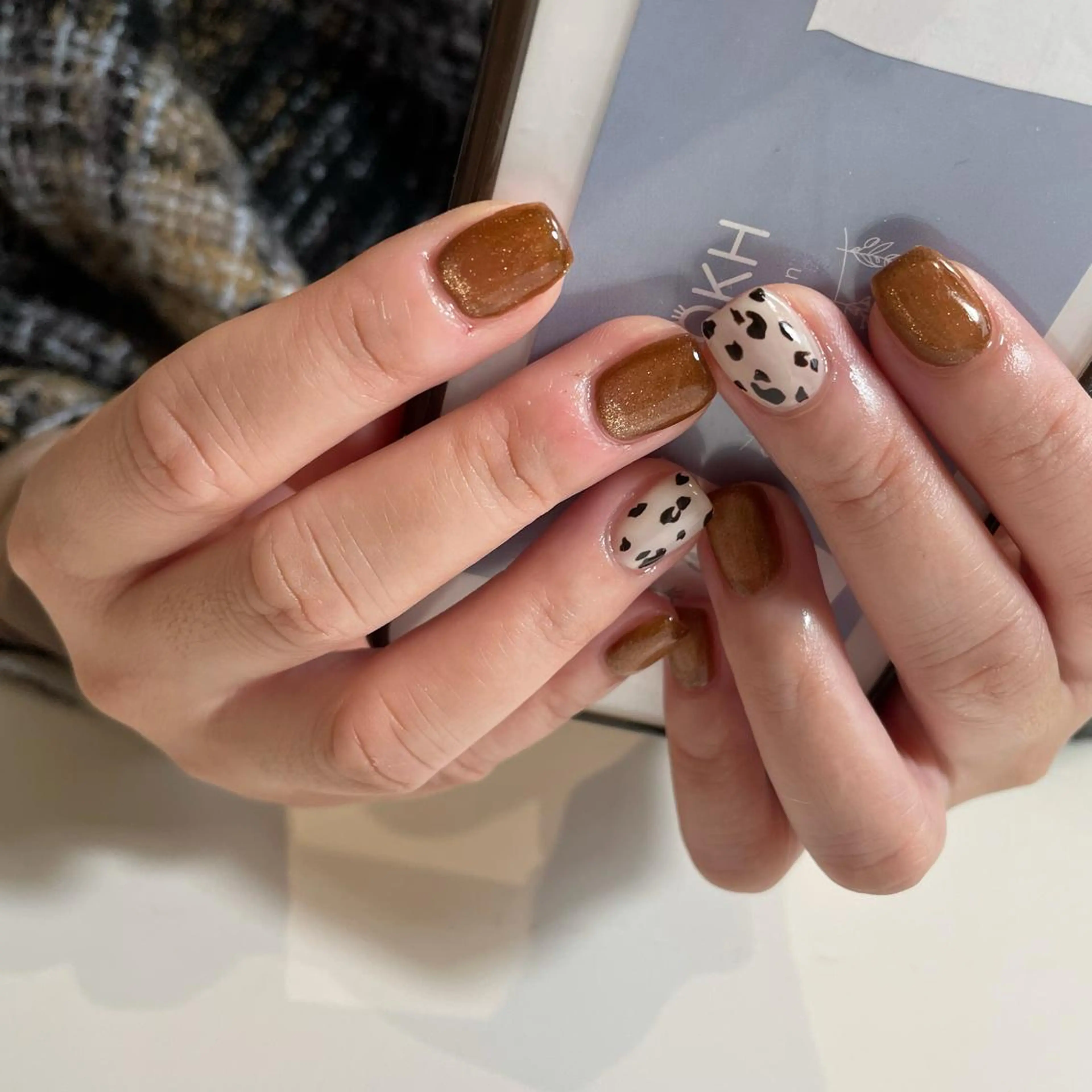 ネイル マグネットネイル ハンドネイル nailroom roséeのネイルデザイン