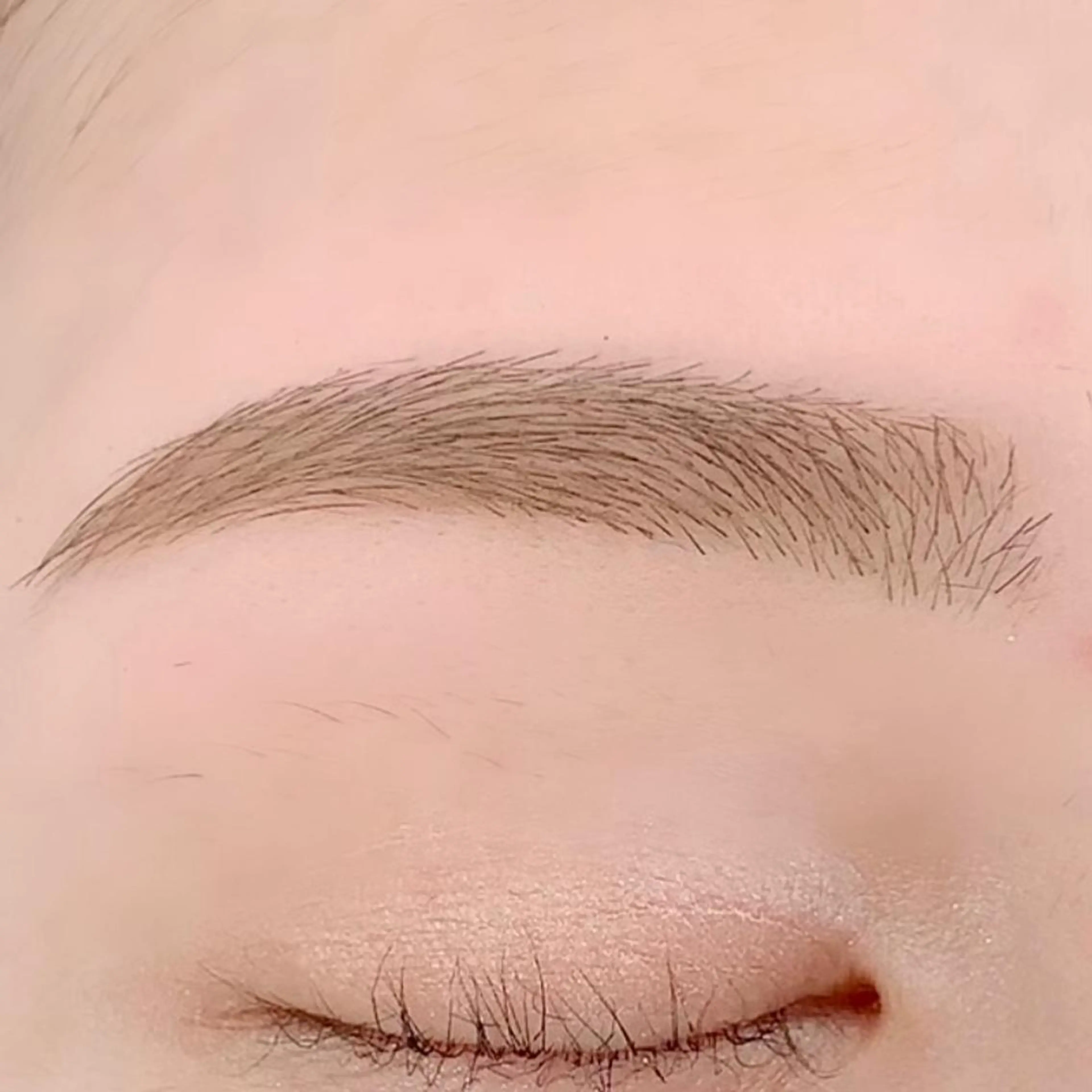 マツエク・マツパ アイブロウ ハリウッドブロウリフト 眉毛ワックス脱毛 パリジェンヌラッシュリフト まつげパーマ BellFlower Aki(眉・まつげ)のマツエク・マツパデザイン