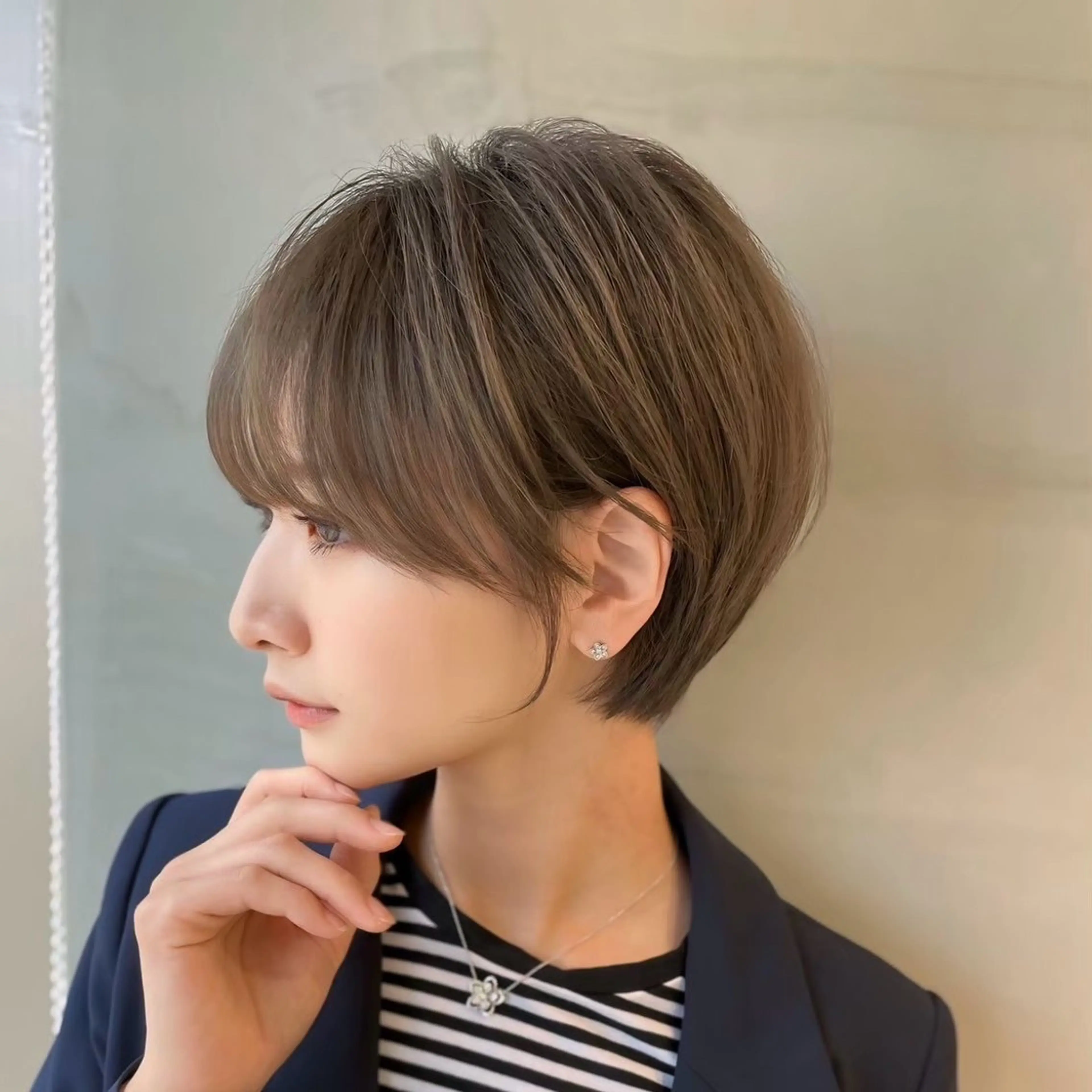 キッズ けいし🐬ボブ ショート艶髪カラー✨のヘアスタイル