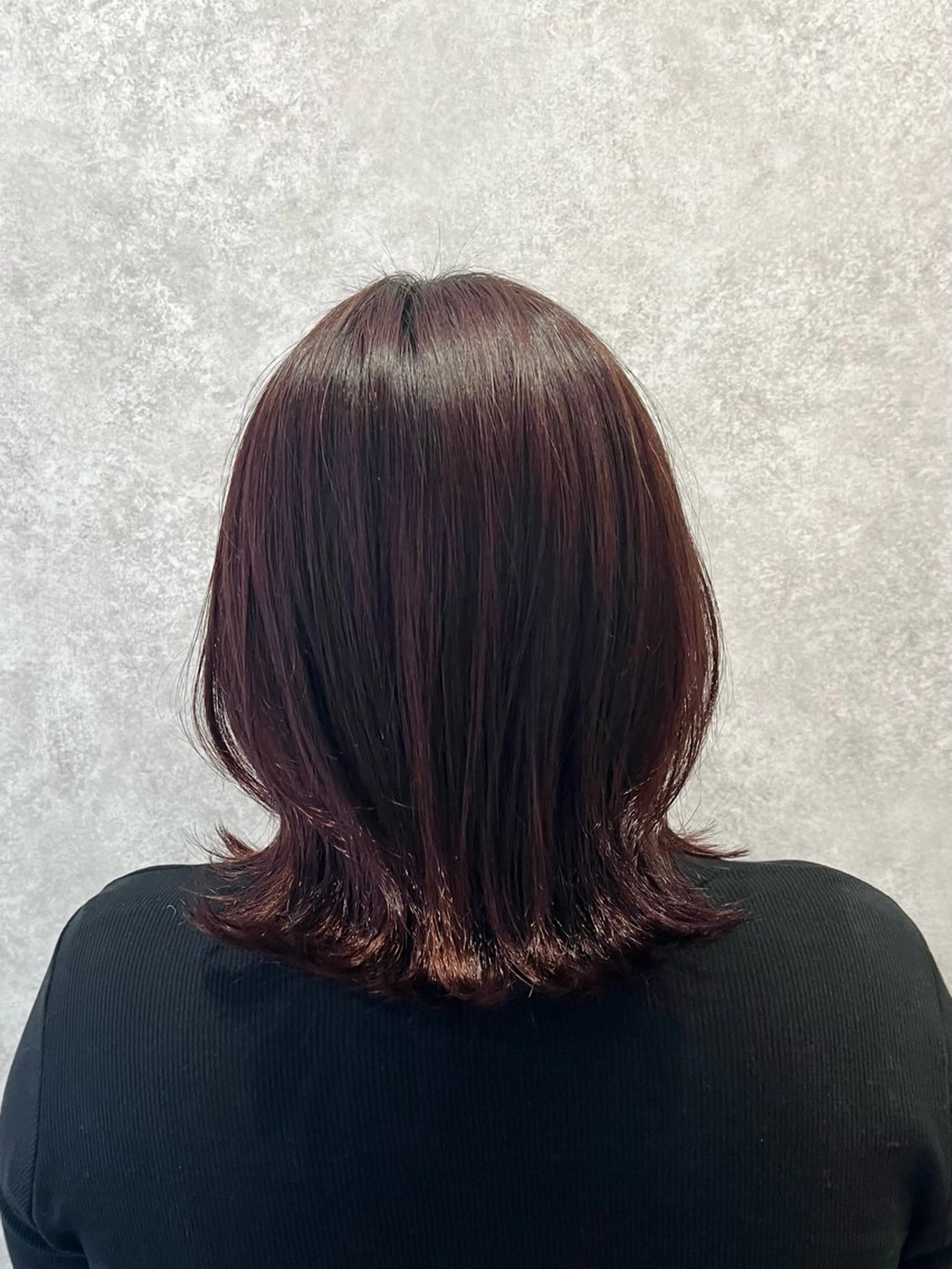 ミディアム ボブレイヤー ボブ レイヤーカット カット ヘアカラー 飛田 由貴のヘアスタイル