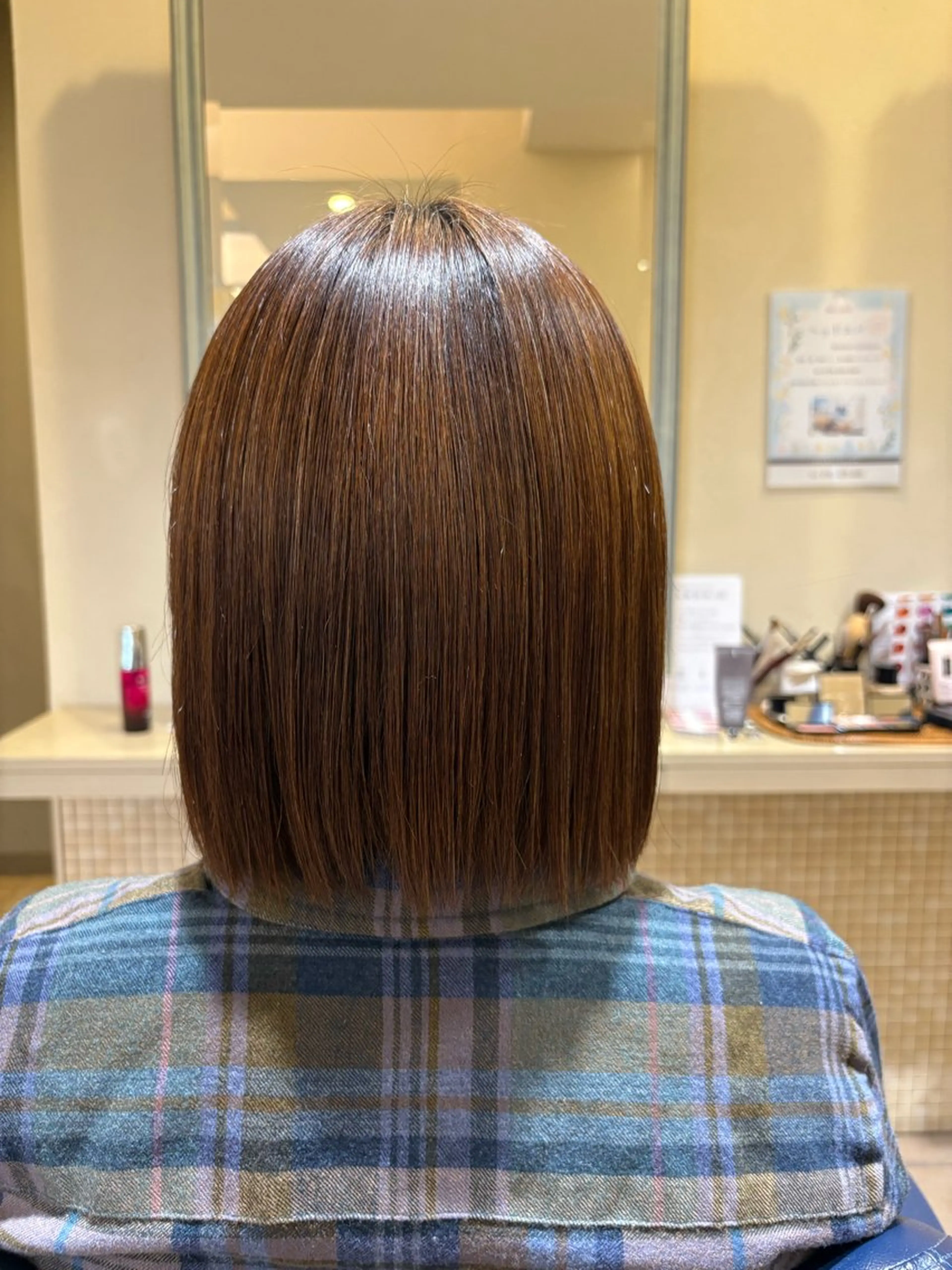 ミディアム 切りっぱなしボブ ボブ 髪質改善 カット 縮毛矯正 藤本 早耶のヘアスタイル