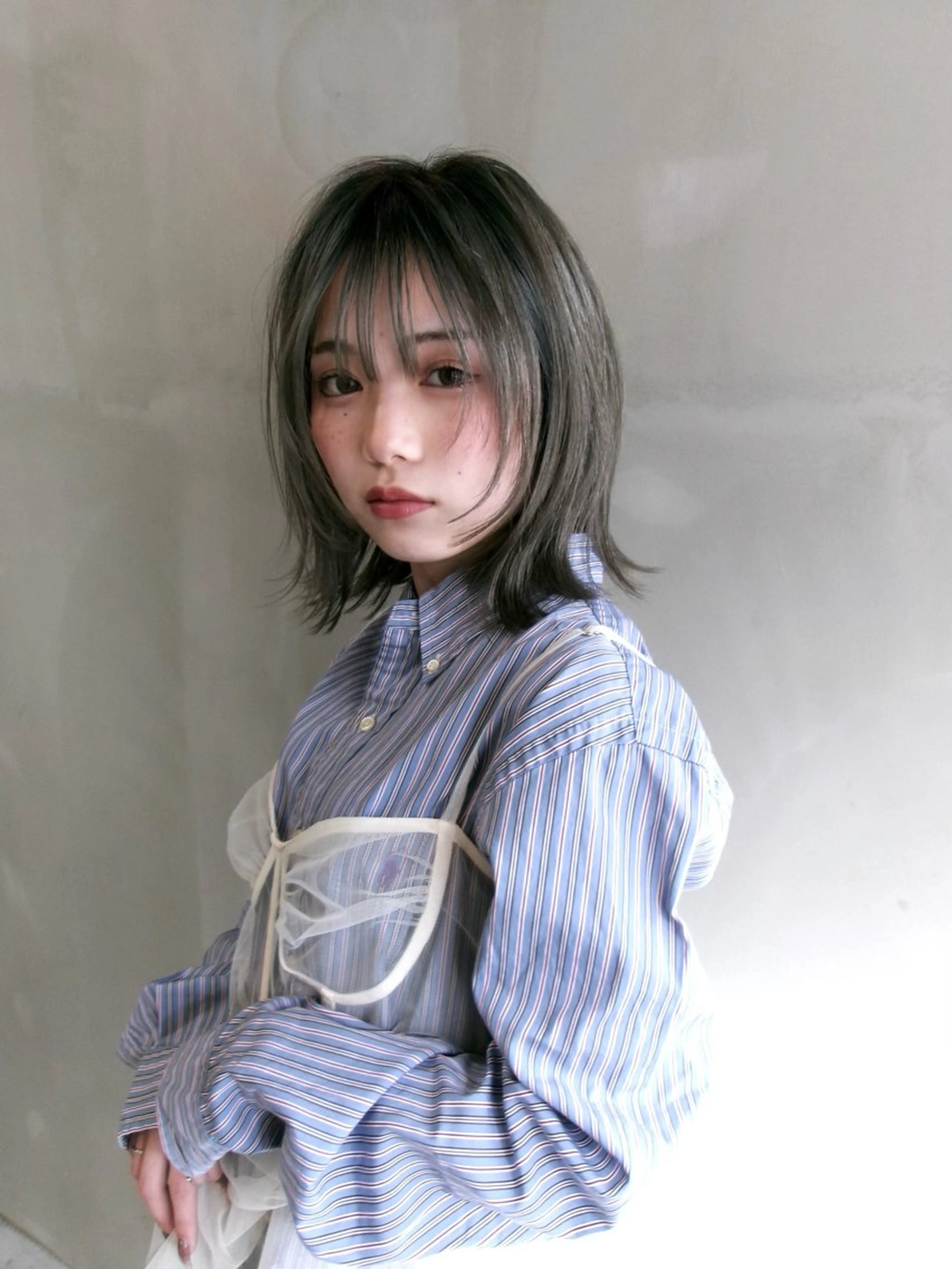 ミディアム カラー カット ヘアカラー くすみカラー♡ Yuukaのヘアスタイル