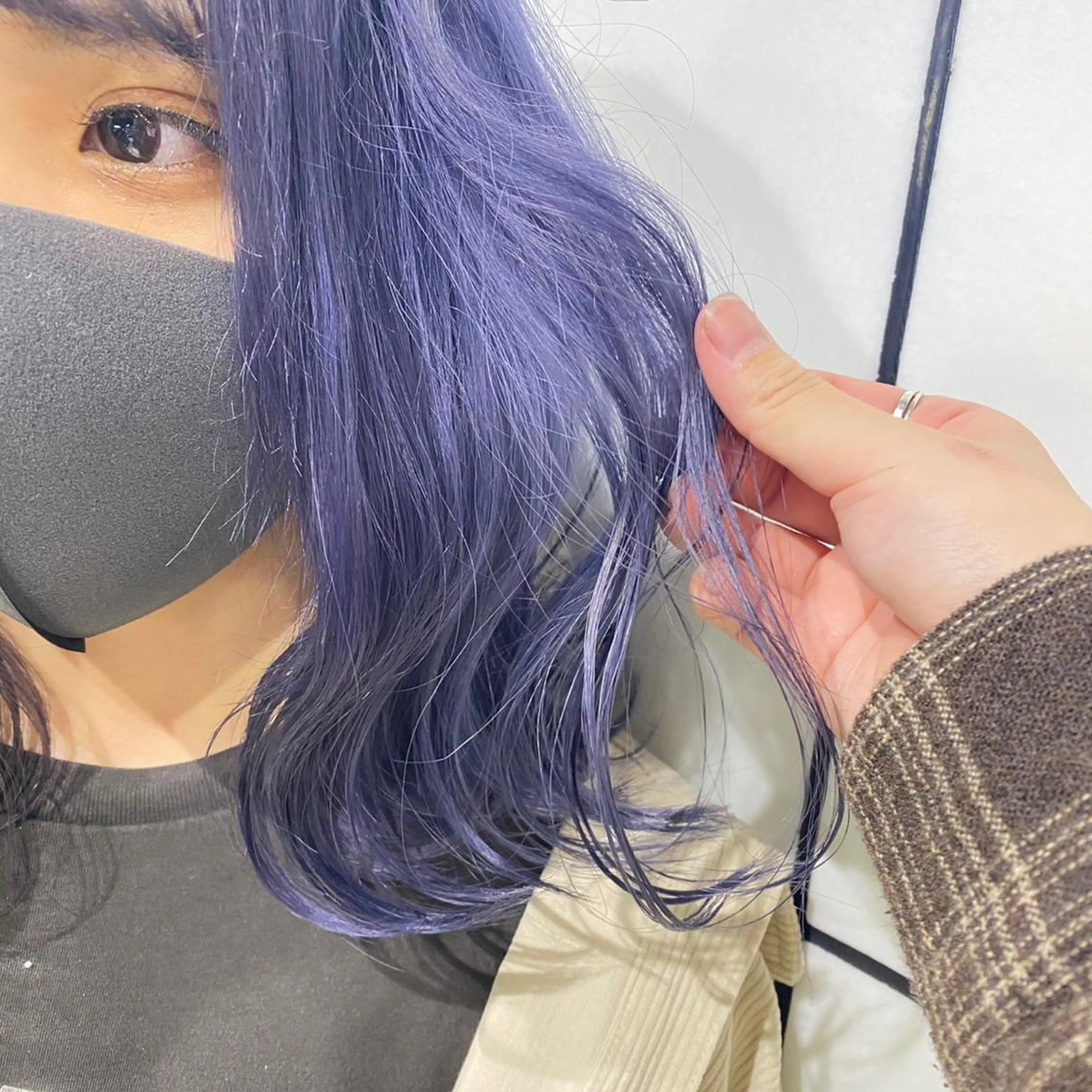 セミロング カラー ブリーチ ヘアカラー トリートメント 韓国ヘア🦋 MIYUのヘアスタイル