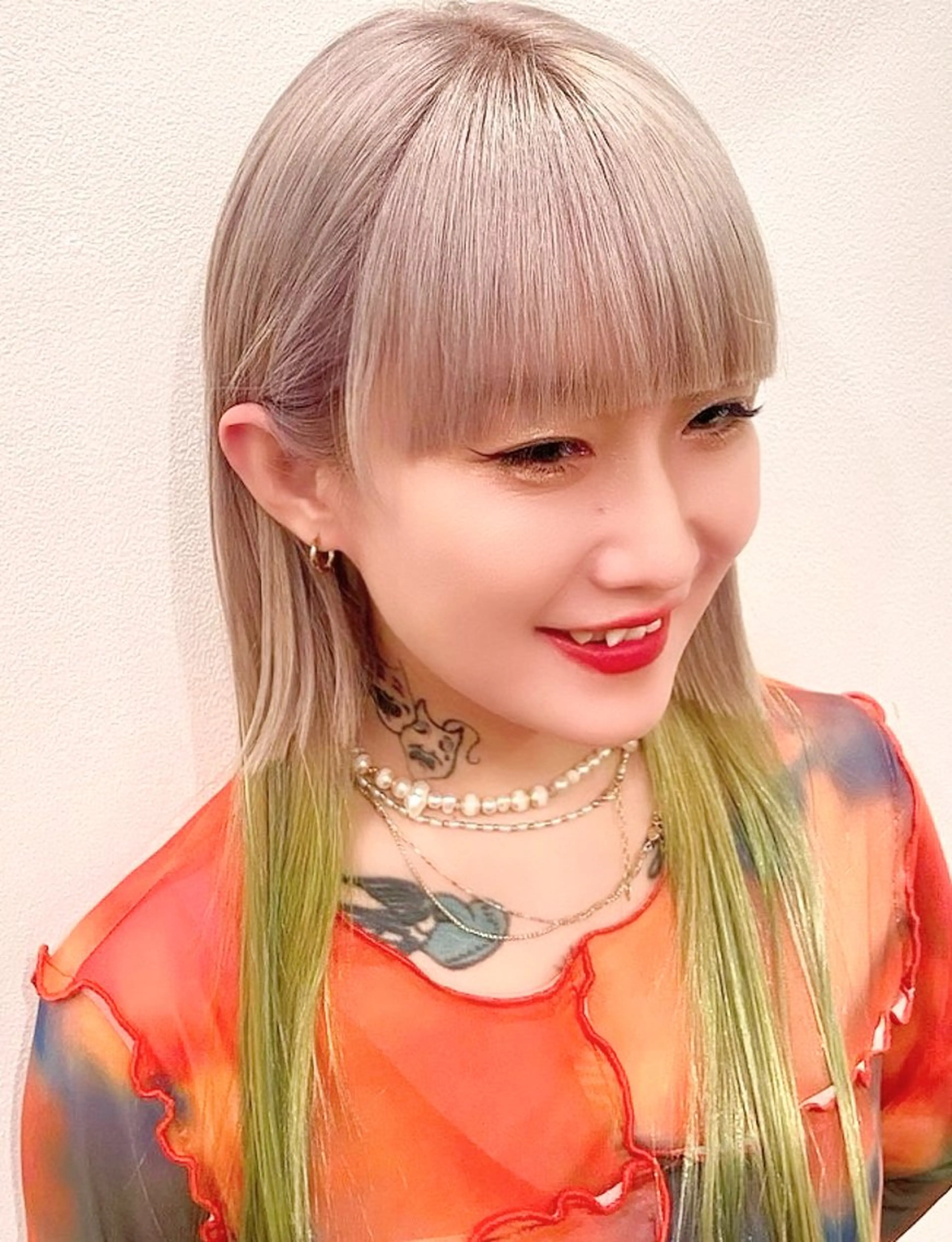 ロング カラー ブリーチ ダブルカラー カット ヘアカラー Ten所属・コバヤシ リョウタのヘアスタイル