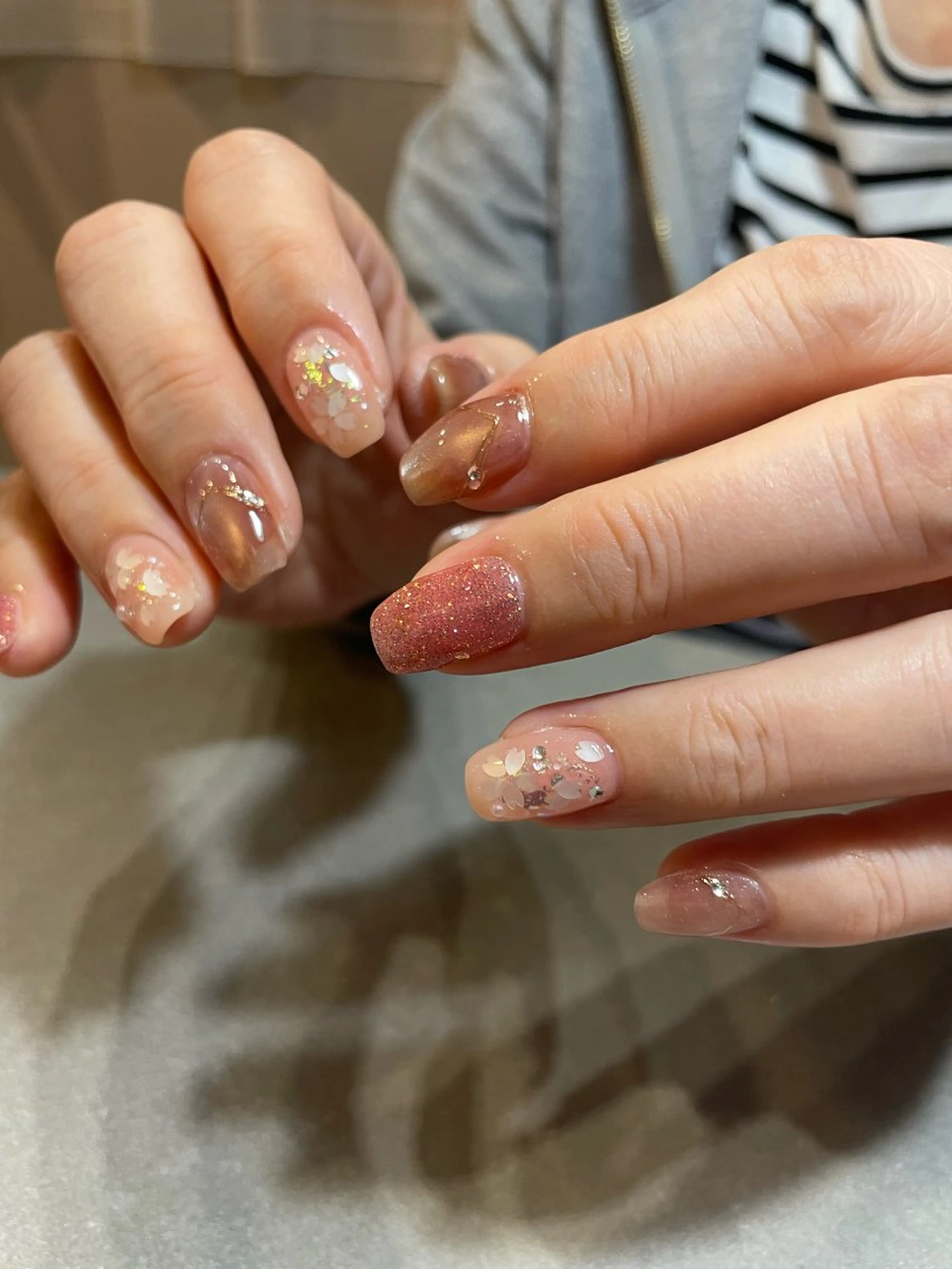 ミディアム colorer suuuのネイルデザイン