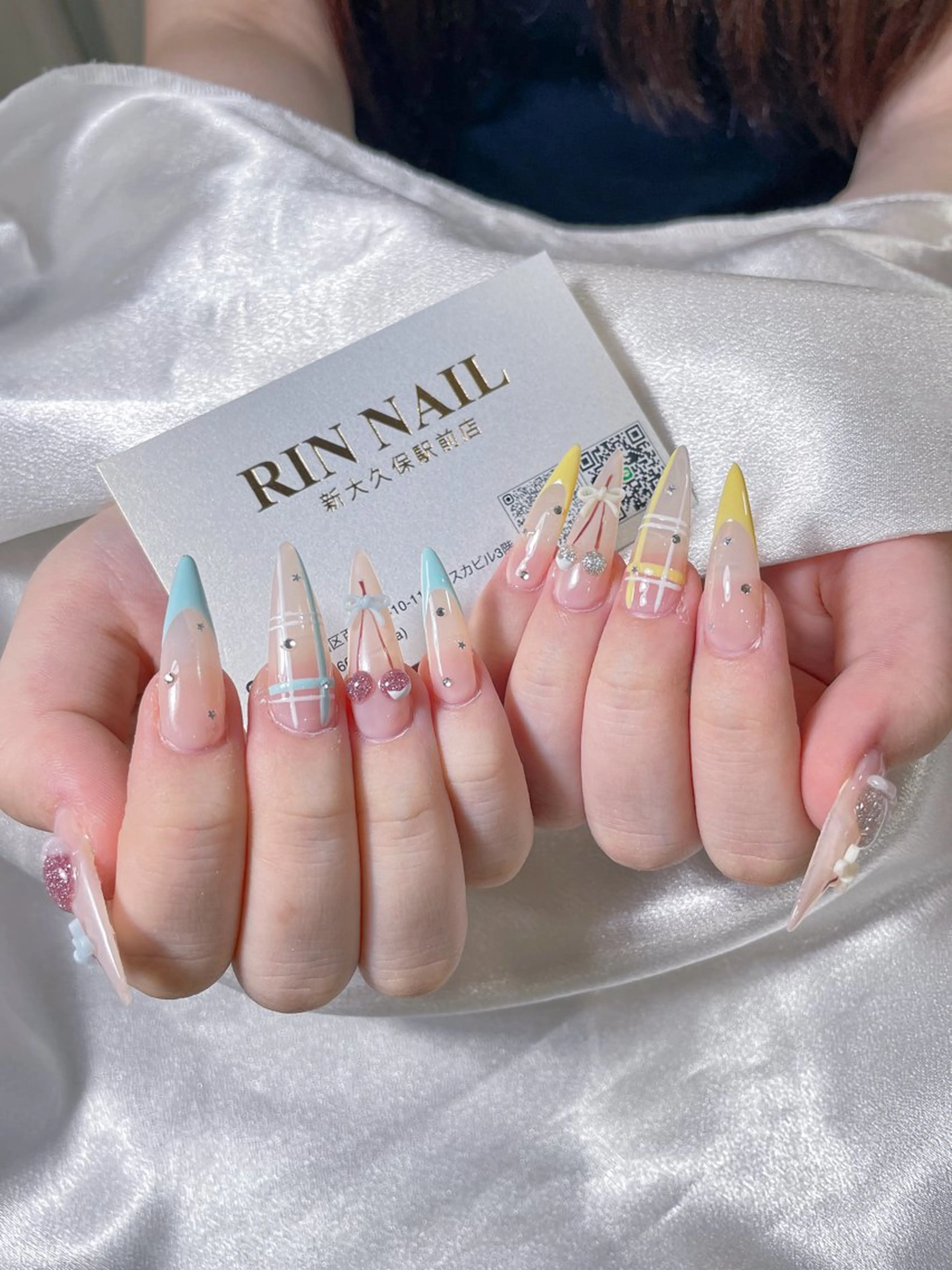 ネイル アートネイル 長さ出し ガーリー 韓国ネイル 持ち込み ハンドネイル Rin Nail所属・Emi Nailのネイルデザイン