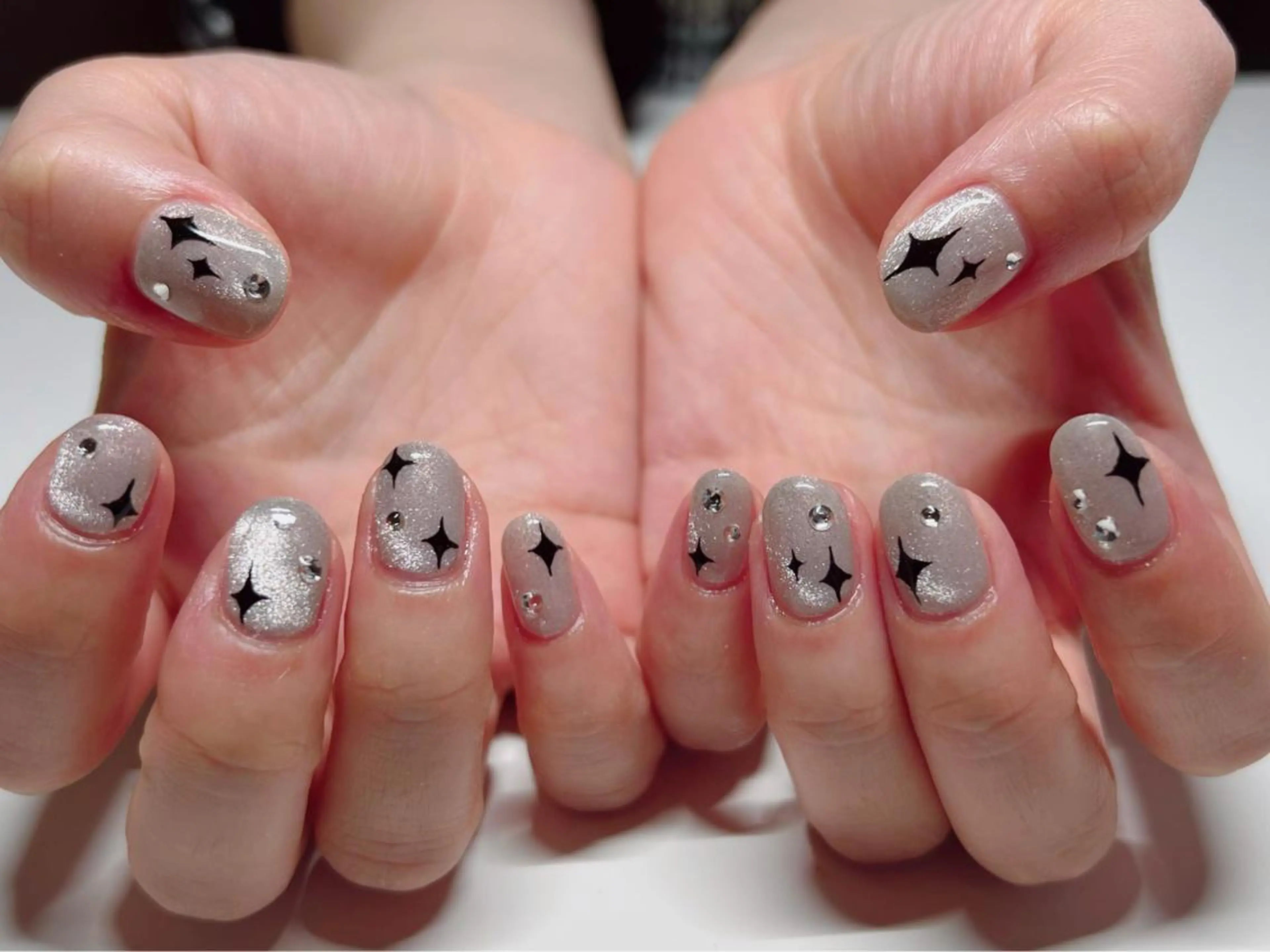 ネイル ハンドネイル IRAS所属・IRAS..nail ＥＲＩＫＡのネイルデザイン