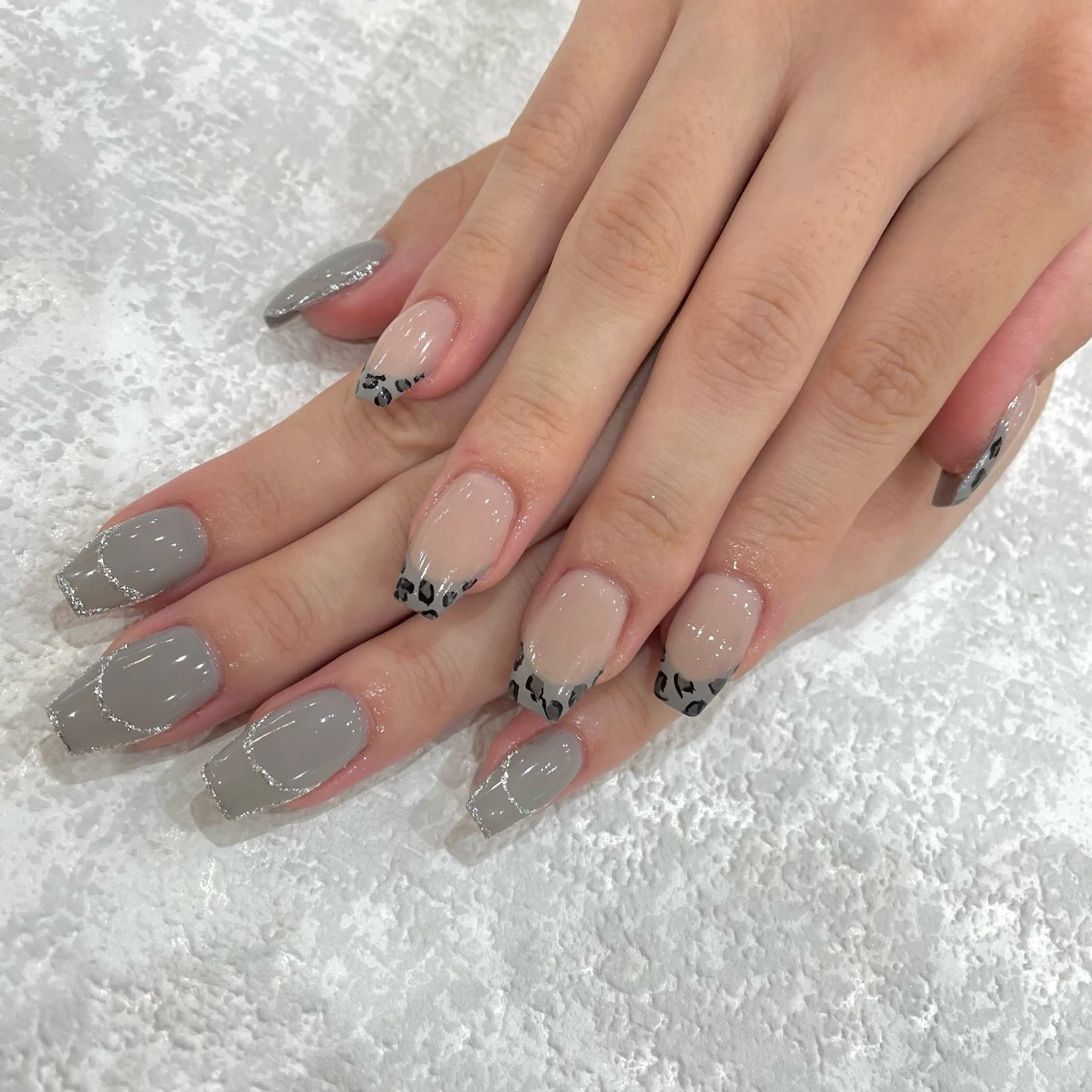 ネイル private salon Lisia所属・Lisia salonのネイルデザイン