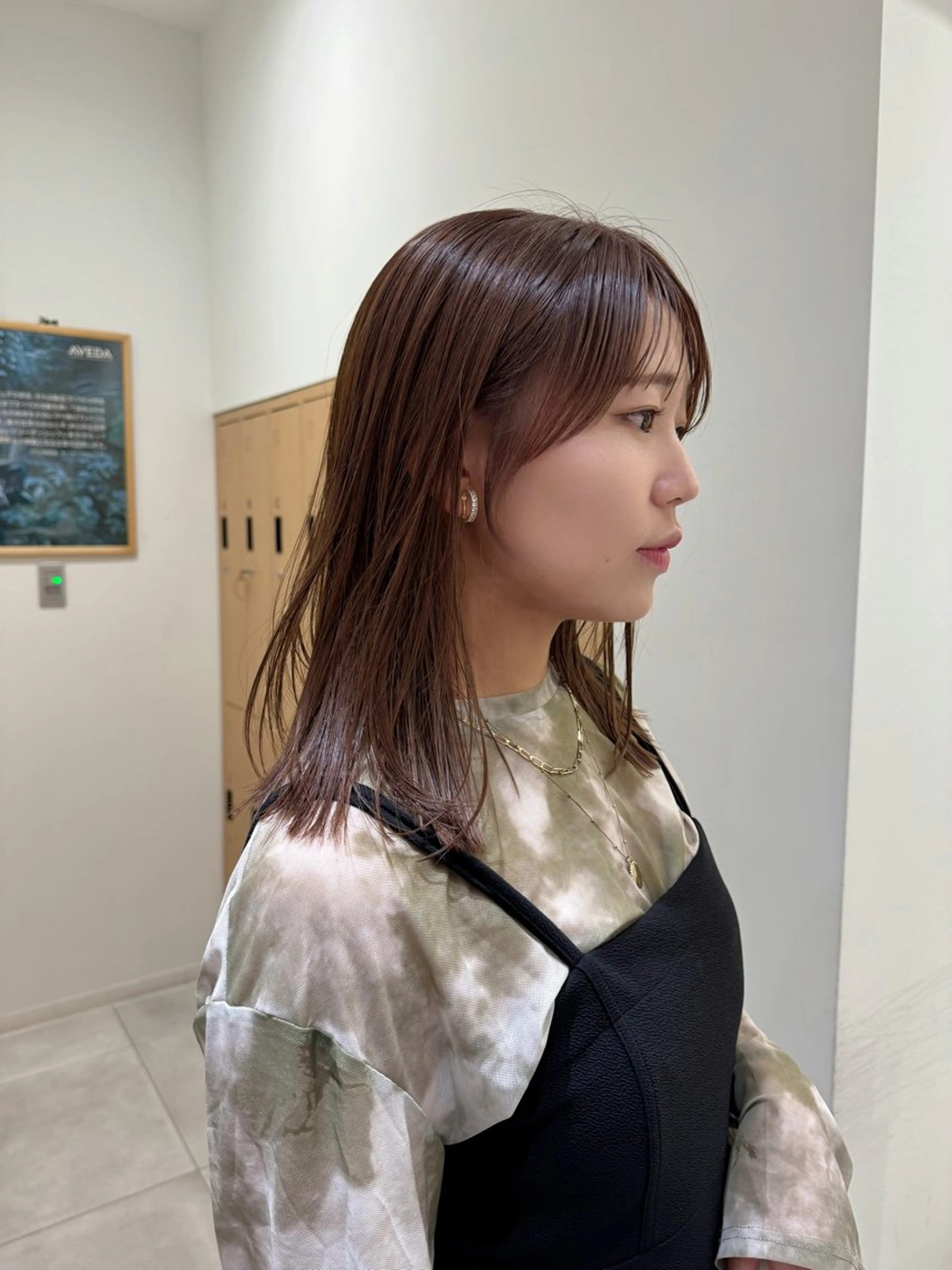 ミディアム 顔周りカット レイヤーカット ATENA AVEDA所属・sayaka .のヘアスタイル