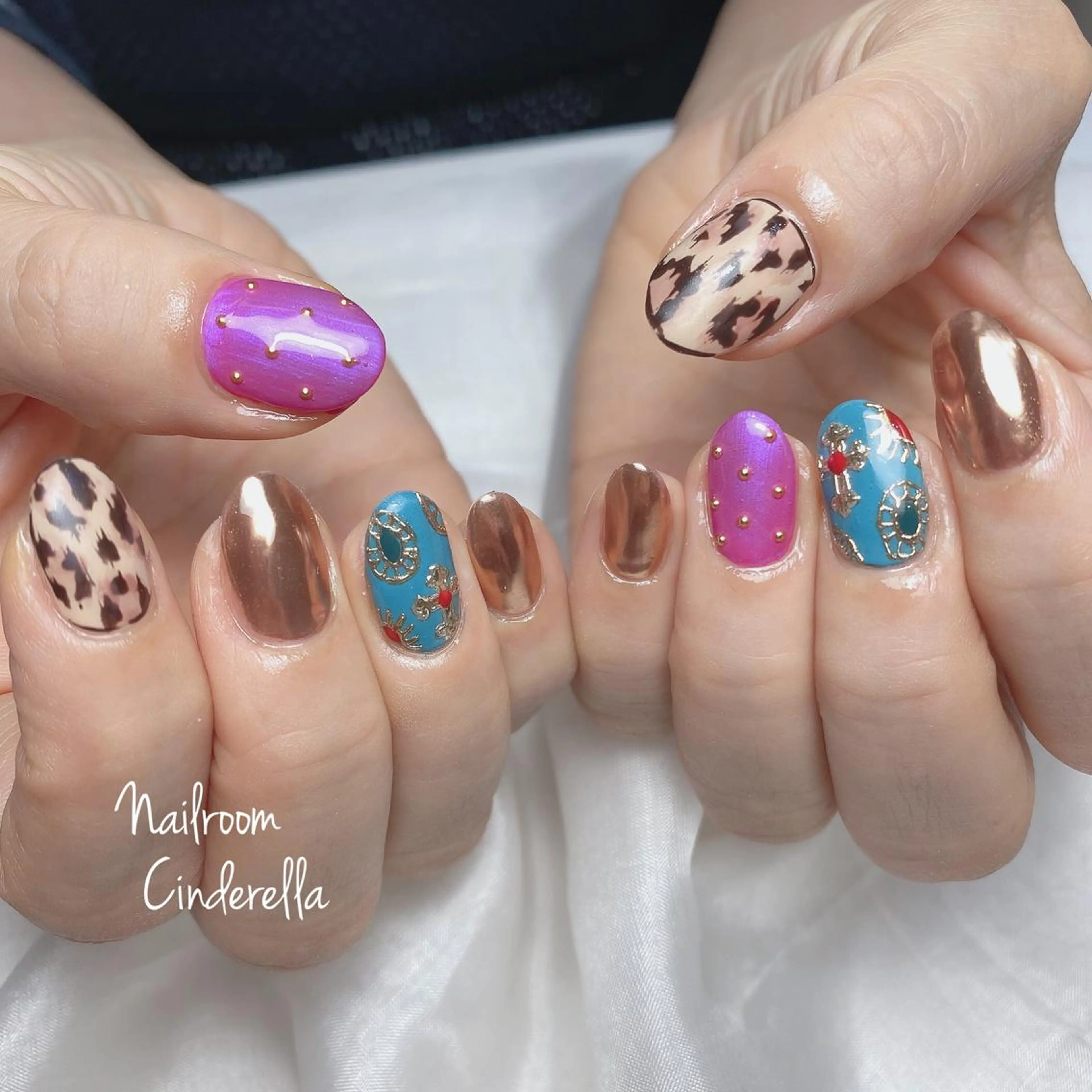 ネイル Nailroom. Cinderellaのネイルデザイン