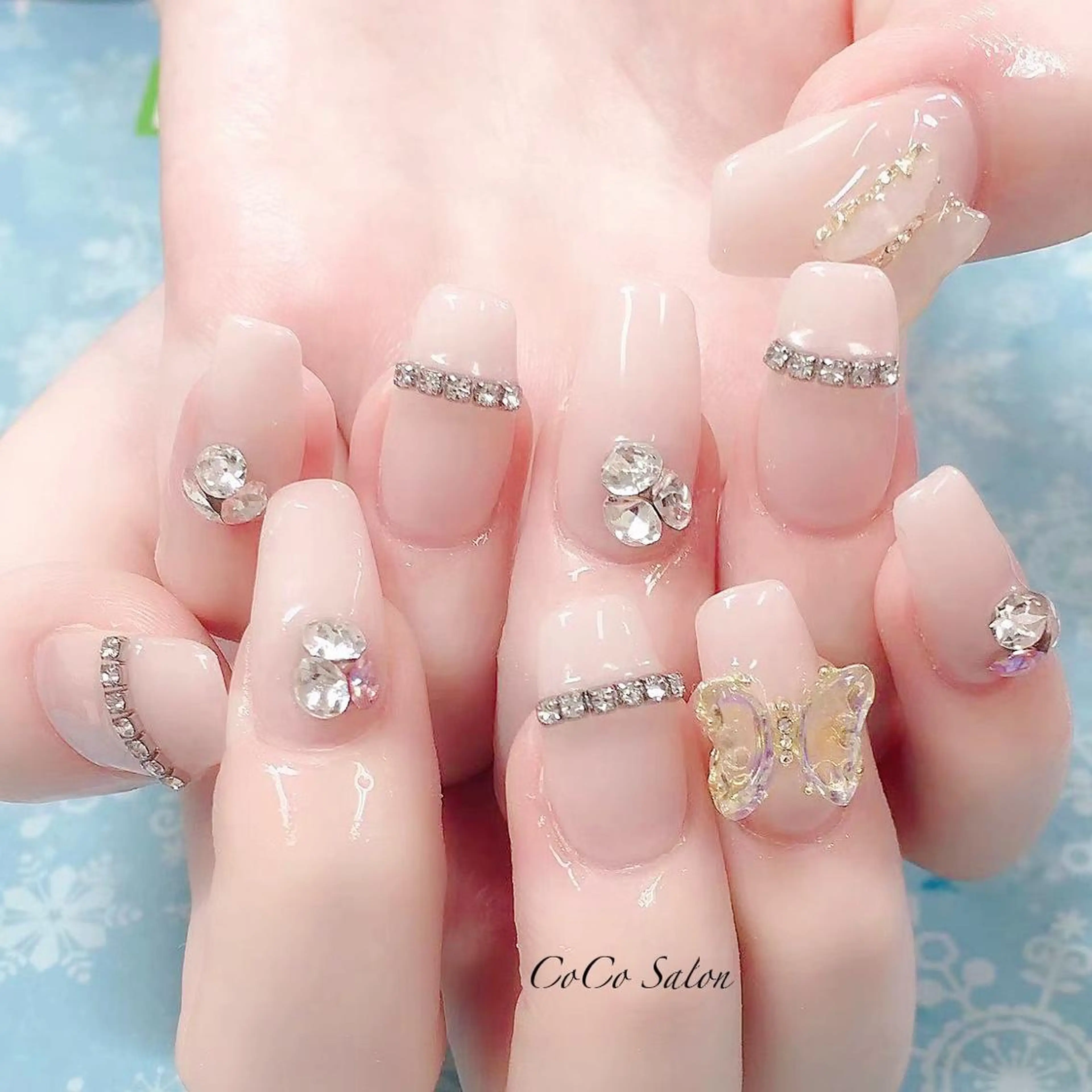 ネイル 長さ出し ジェルネイル キラキラネイル オフィスネイル パラジェル ハンドネイル CoCoSalon ネイル/まつ毛予約のネイルデザイン
