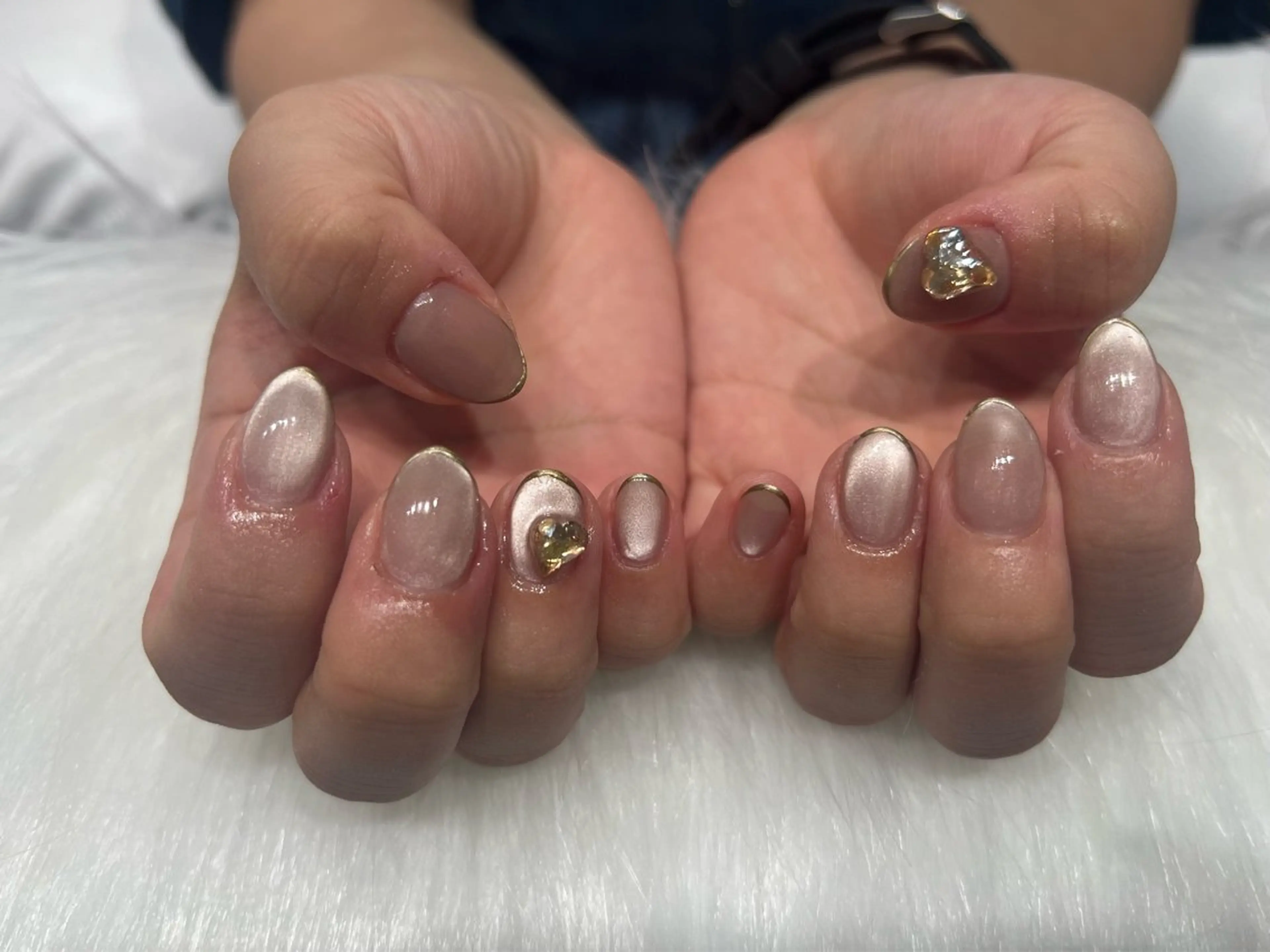 ネイル ゴージャス 持ち込み ハンドネイル LisBlanc ATSUKOのネイルデザイン