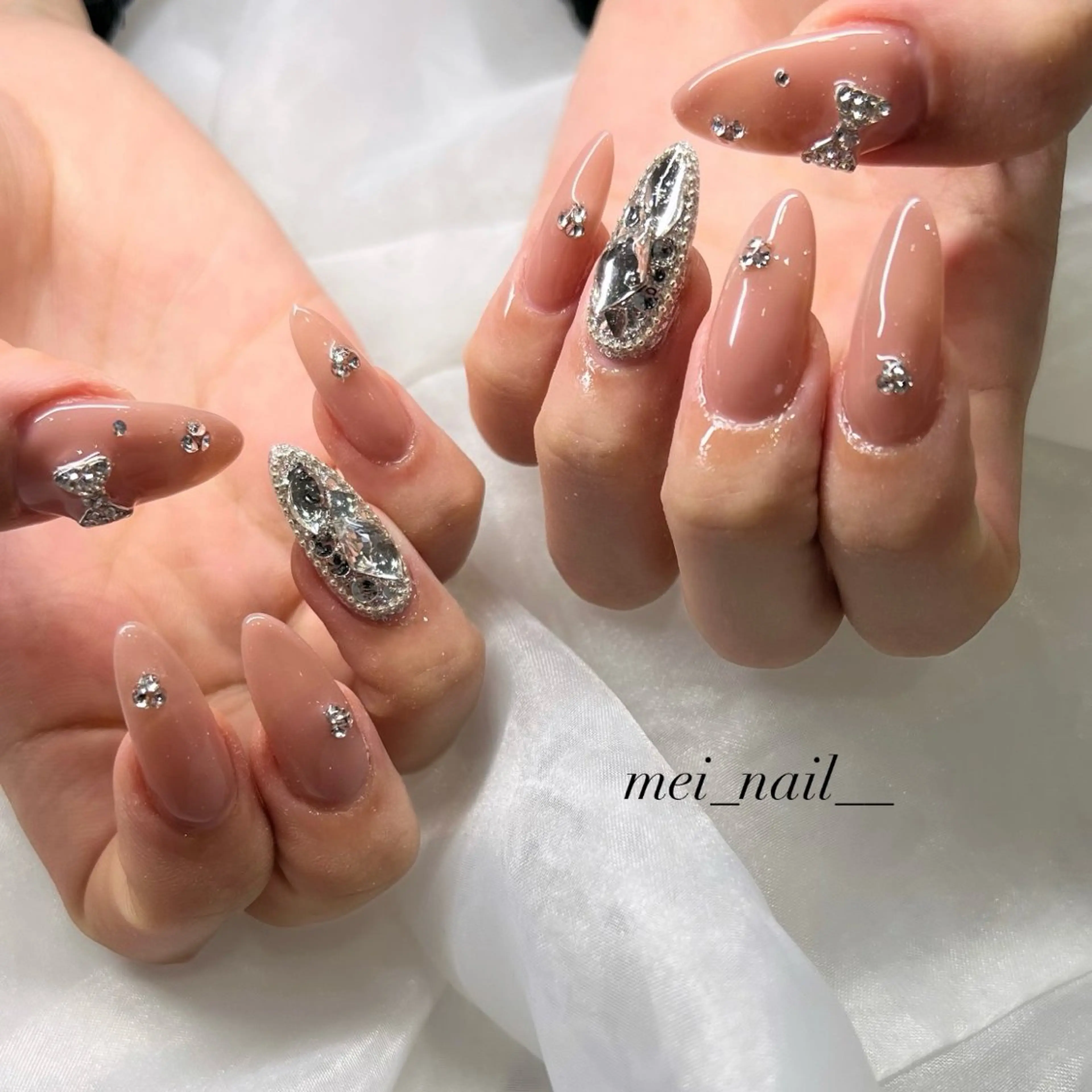 ネイル ハンドネイル est nail所属・永山 芽生子のネイルデザイン