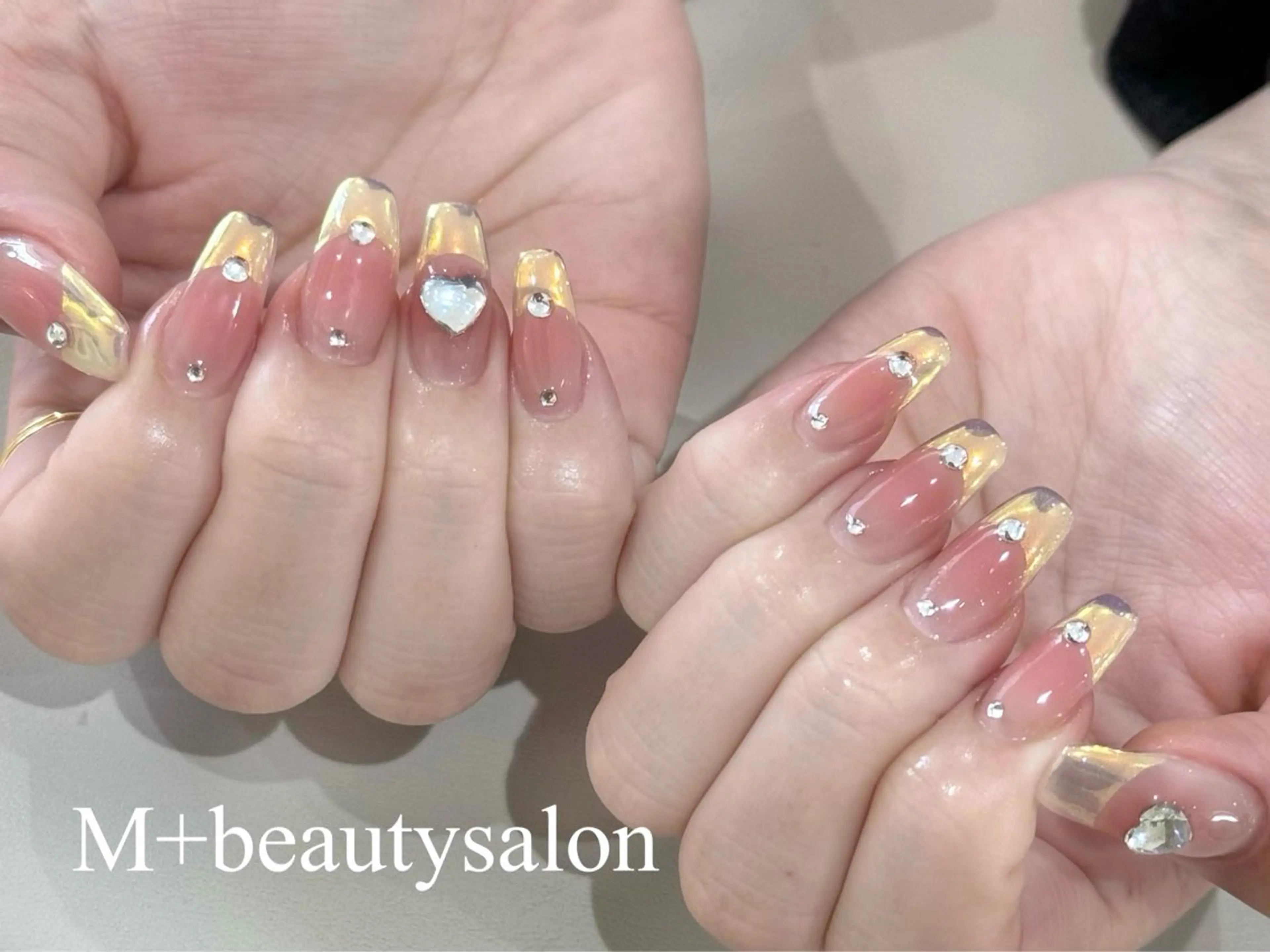 ネイル ハンドネイル M+  Beauty Salonのネイルデザイン