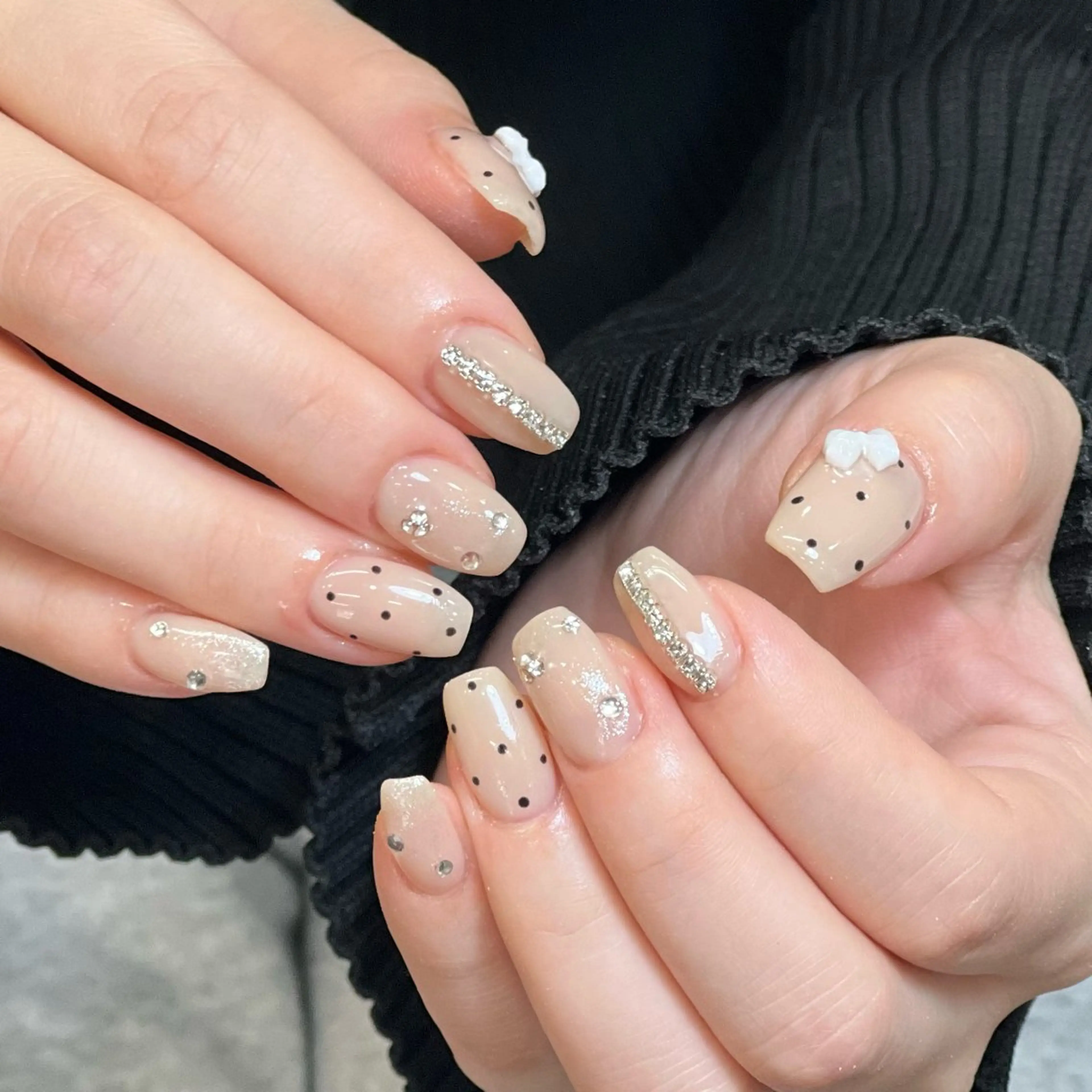 持ち込みデザイン🎀六本デザイン　オフ込みの写真