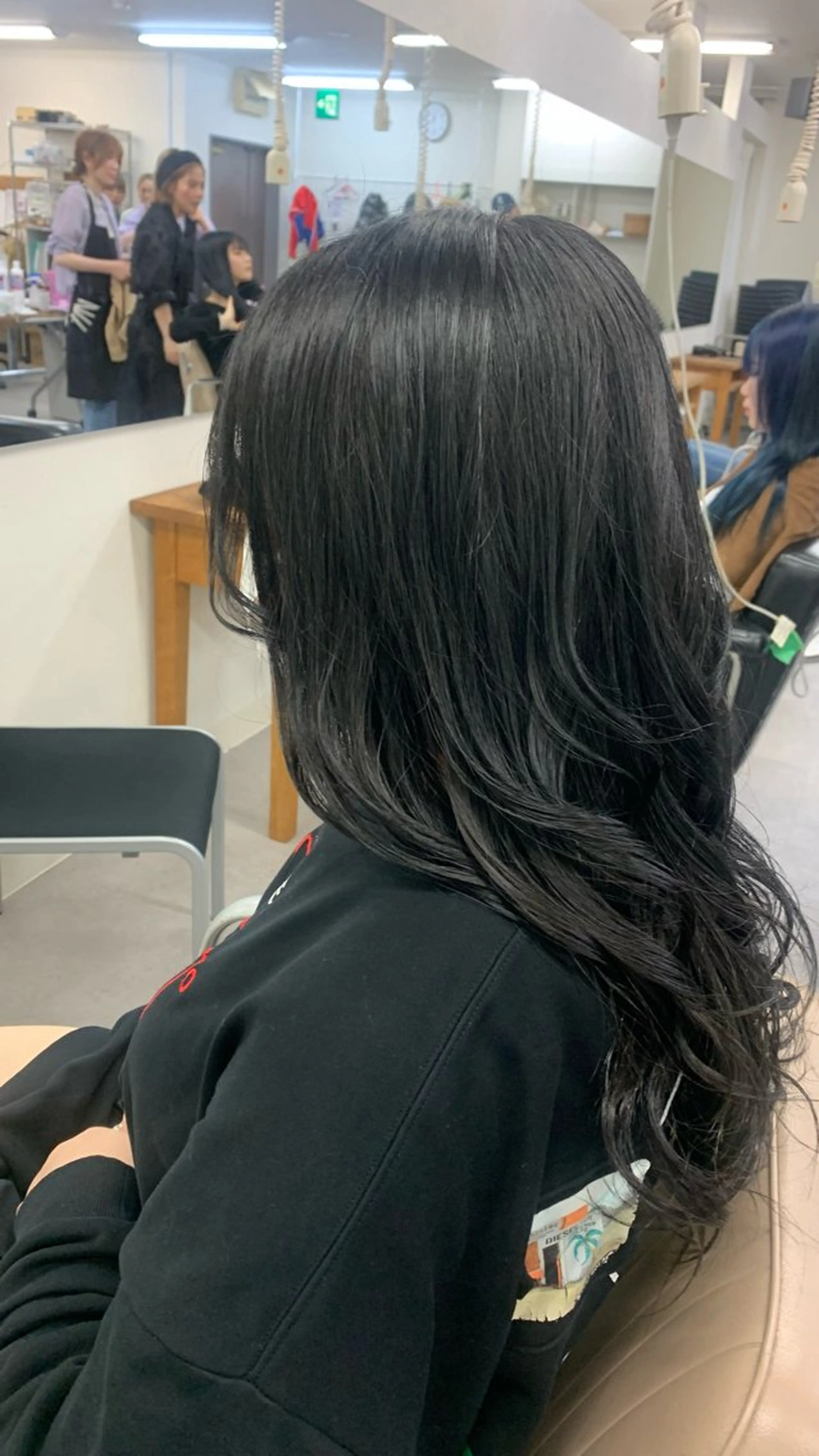 カラー MASHU    ADOBE所属・カラーモデル募集中/ Mino Reikaのヘアスタイル