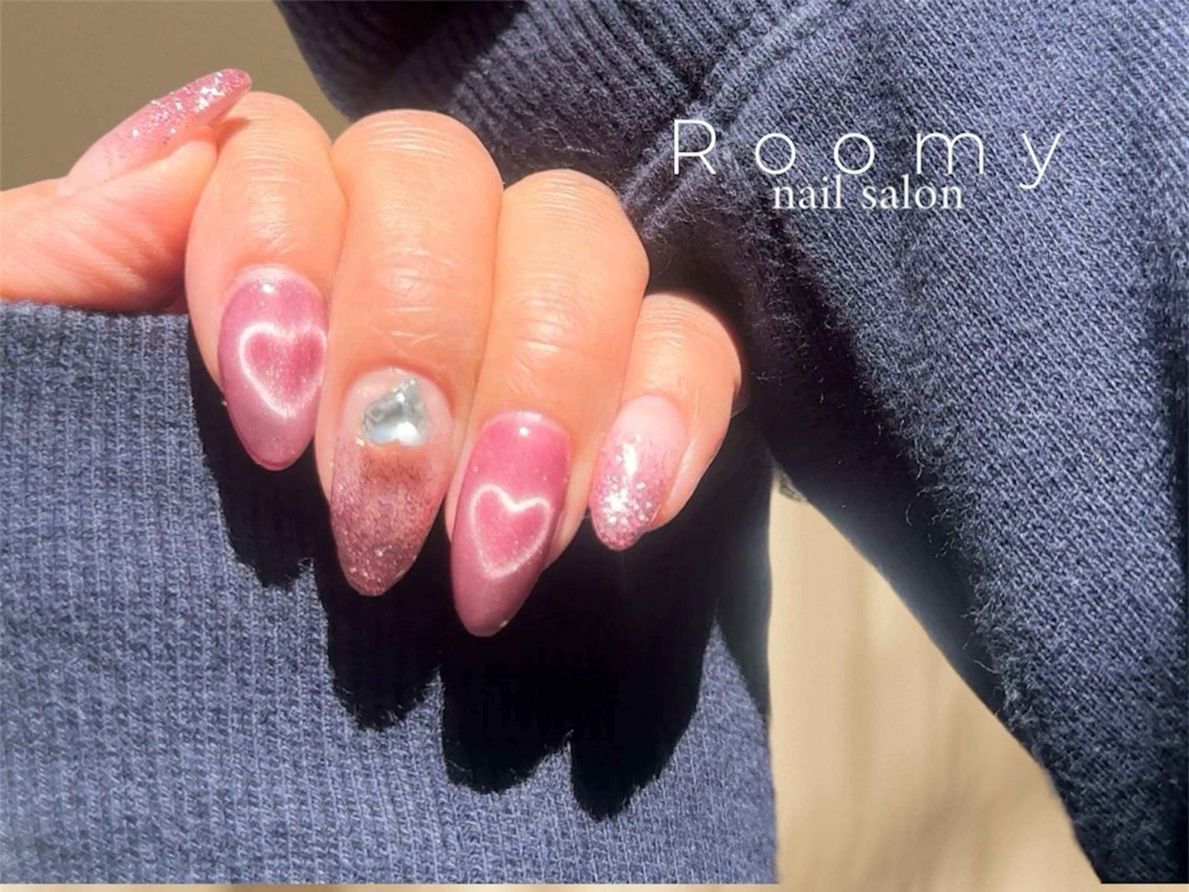 ネイル フレンチネイル ジェルネイル グラデーション ラメ(グリッター) マグネットネイル ハンドネイル nail salon Roomy 竹ノ塚所属・nail salon Roomy 竹ノ塚のネイルデザイン