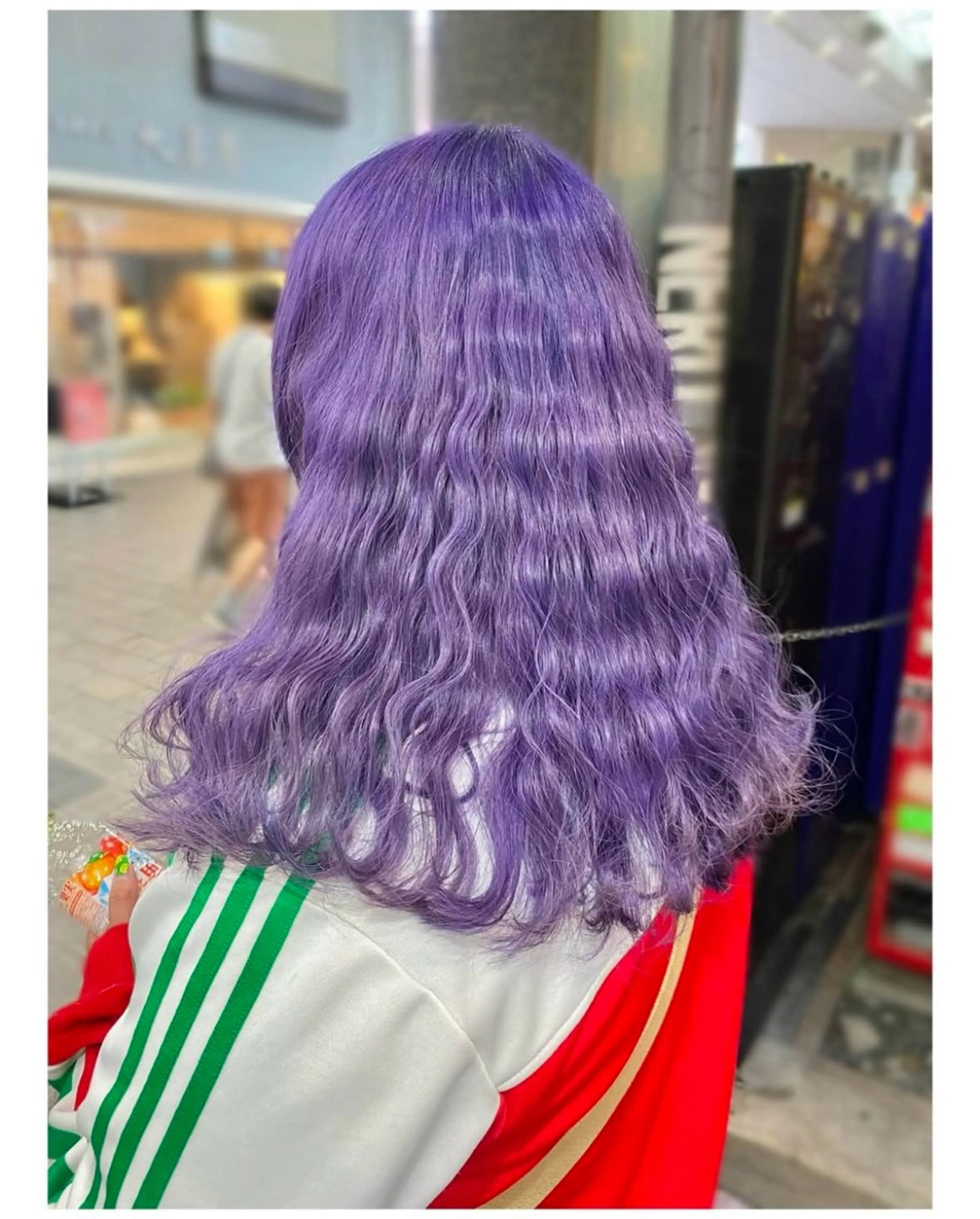 ミディアム カラー パープルカラー ヘアカラー GARU-ガル-所属・TSUNO🦖 派手髪/オタク美容師のヘアスタイル