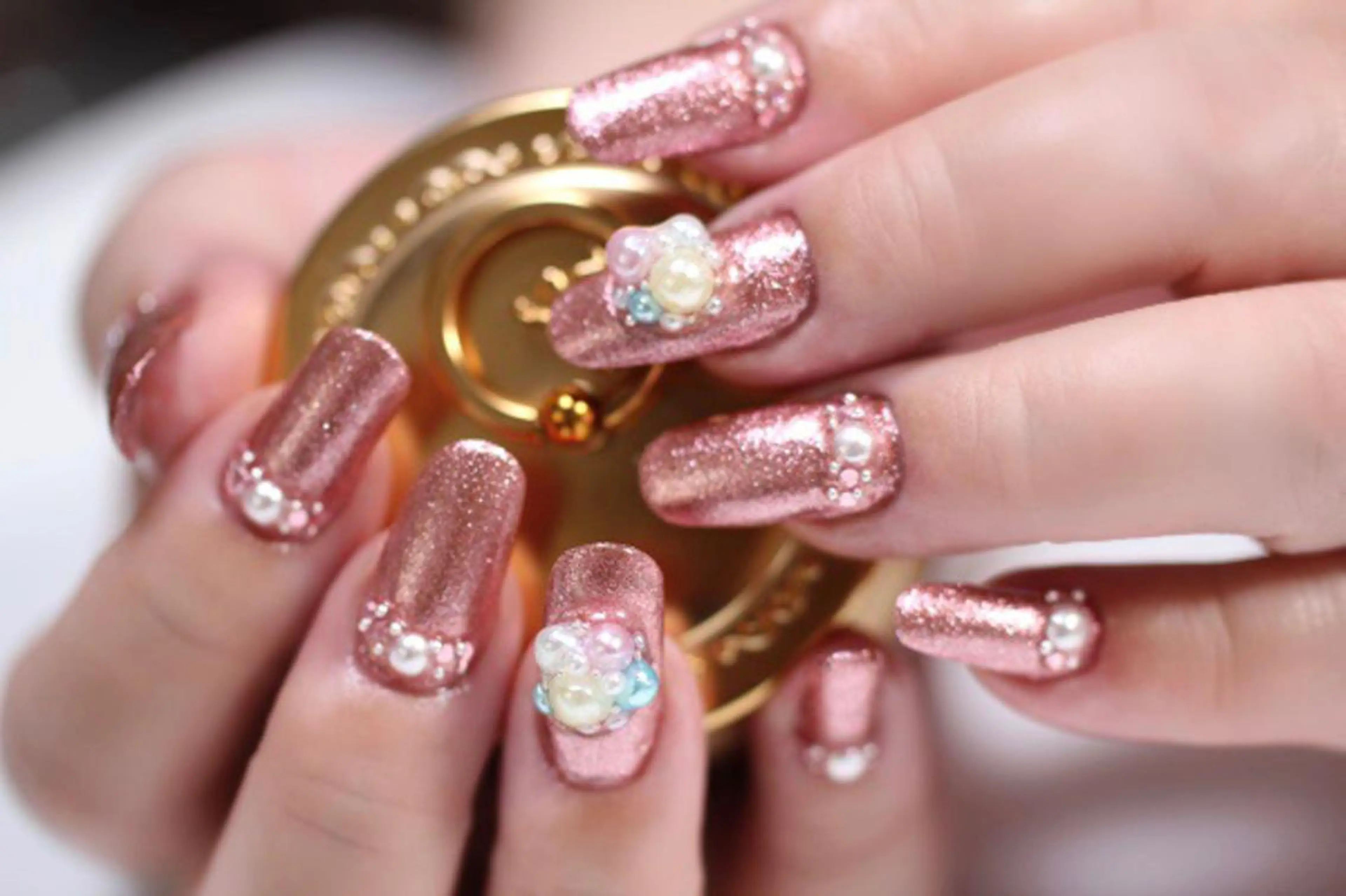 ネイル 長さ出し ジェルネイル ラメ(グリッター) ロングネイル スカルプネイル ママリンド　志村坂上店所属・しみ えんのネイルデザイン