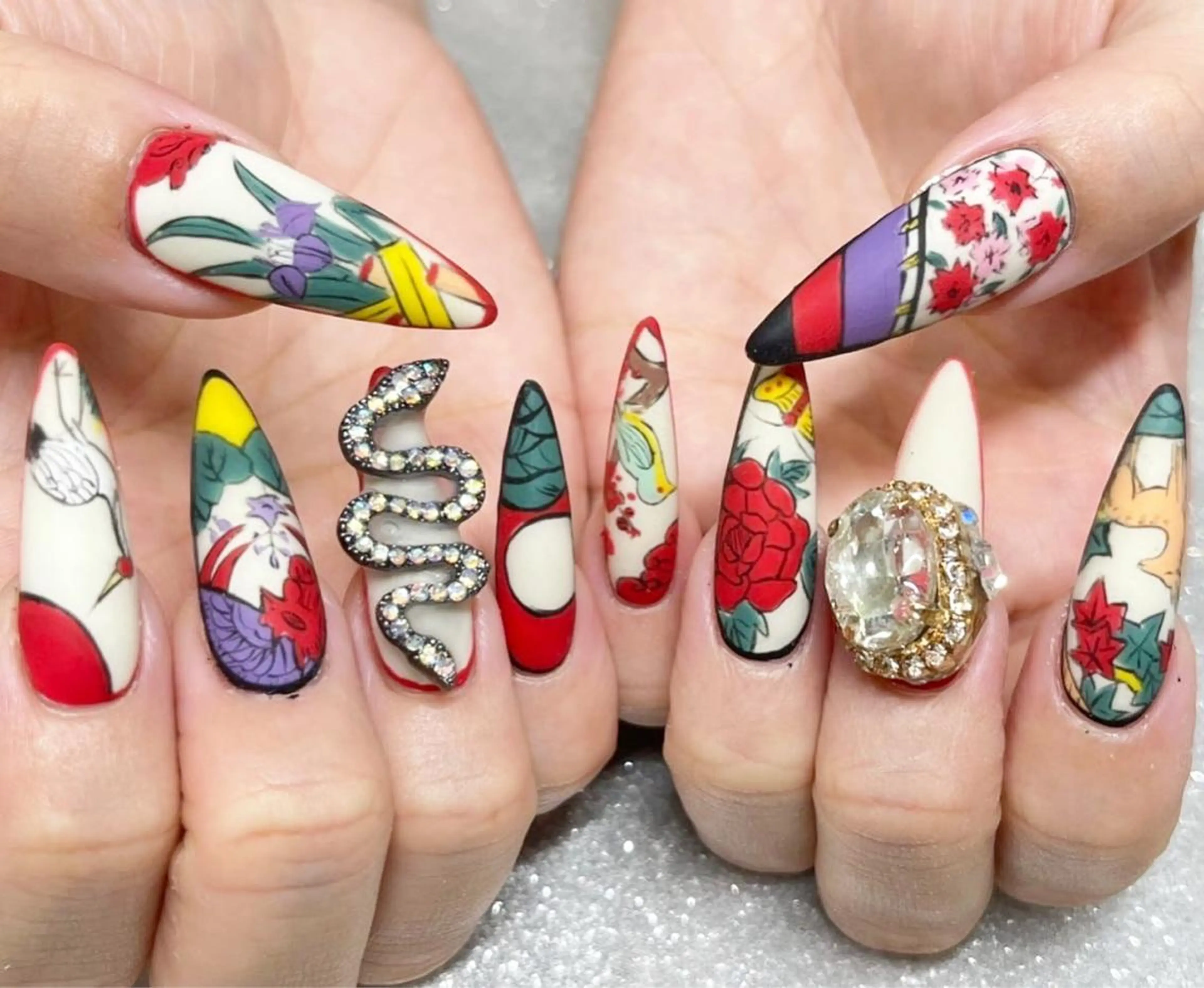 ネイル NAILSGOGO shibuyaのネイルデザイン