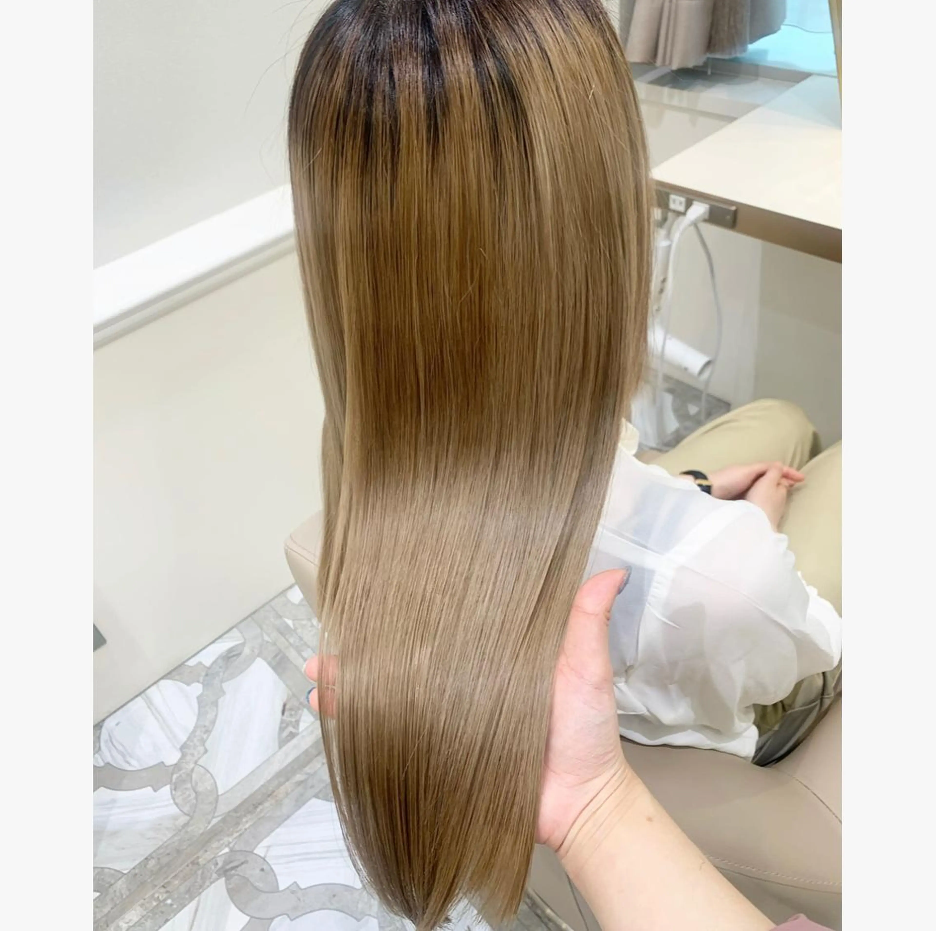 ロング カット トリートメント 💙美髪救世主💙 関華蓮のヘアスタイル