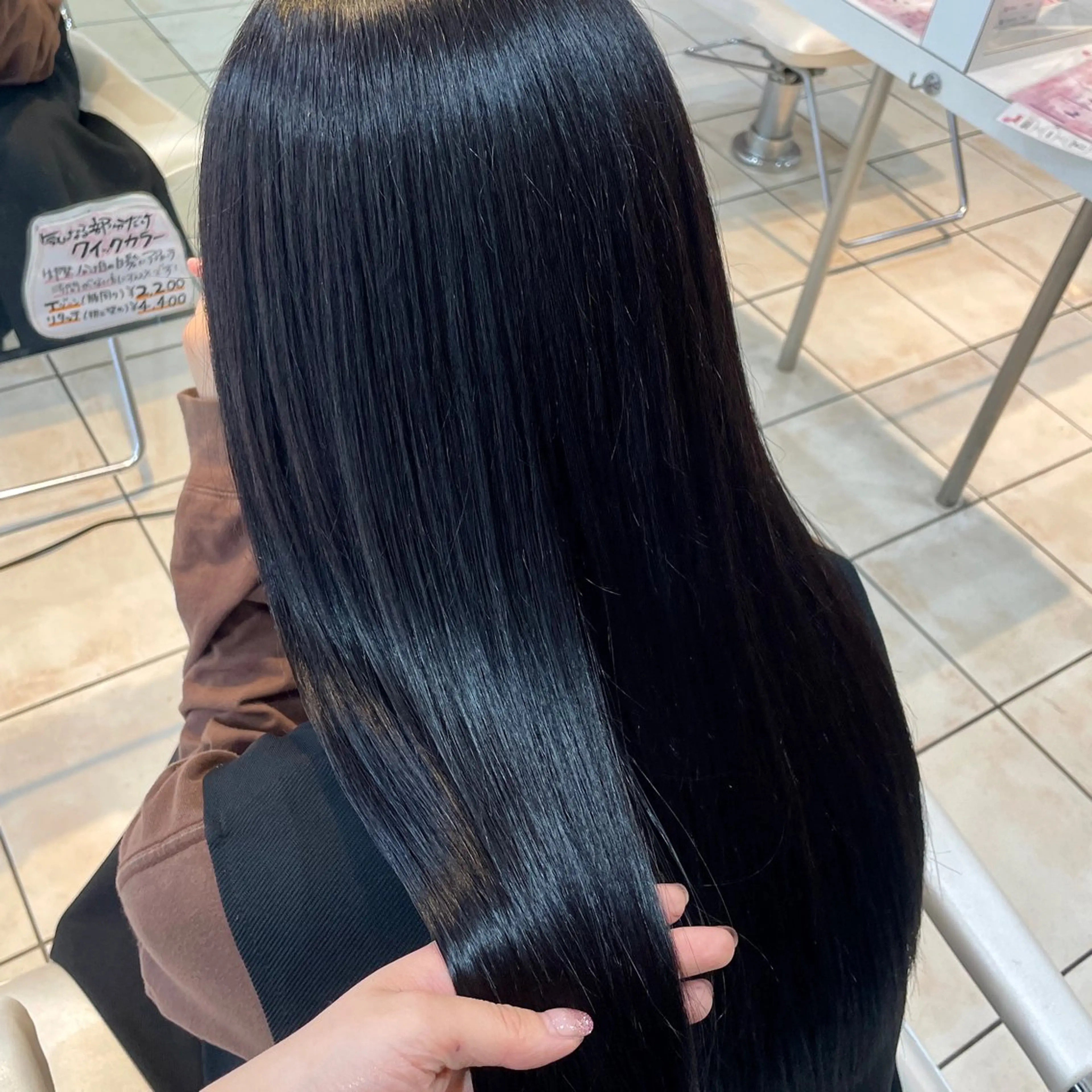 セミロング カラー 髪質改善 ヘアカラー ブリーチ/ヘアセット 【𝙍𝙞𝙣𝙤】のヘアスタイル