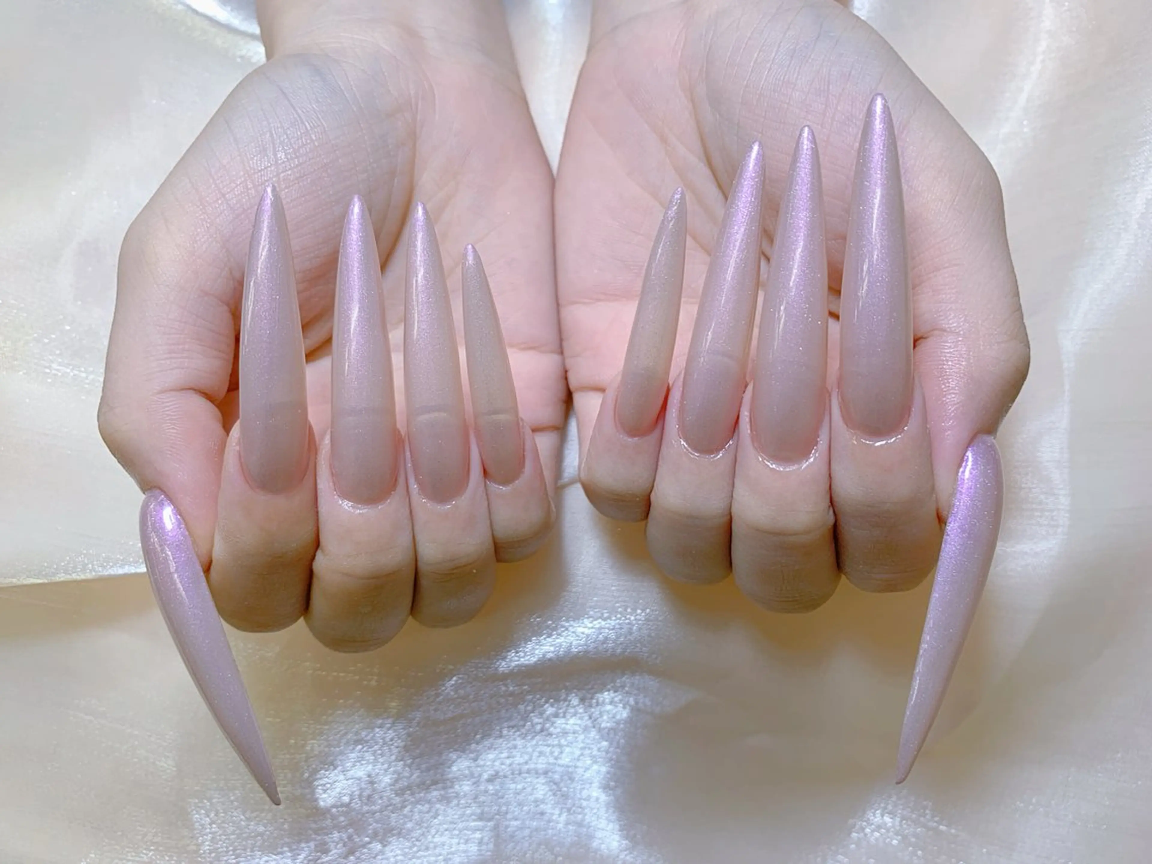 ネイル チークネイル ガーリー キラキラネイル 韓国ネイル ロングネイル ハンドネイル NailPrincess所属・princess スカルプ専門店のネイルデザイン