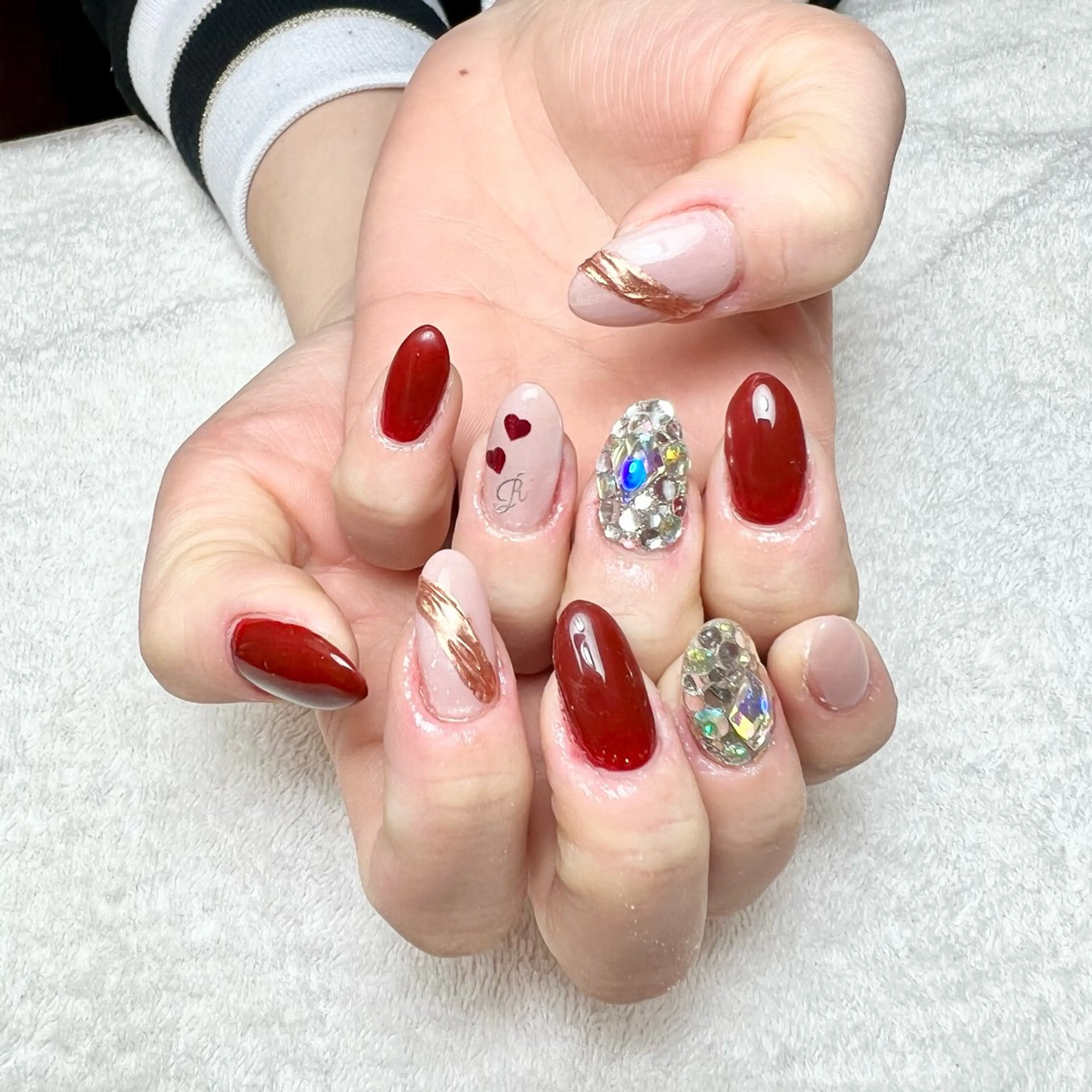 ネイル ハート ミラーネイル COCO+所属・COCO +のエステ・リラクイメージ