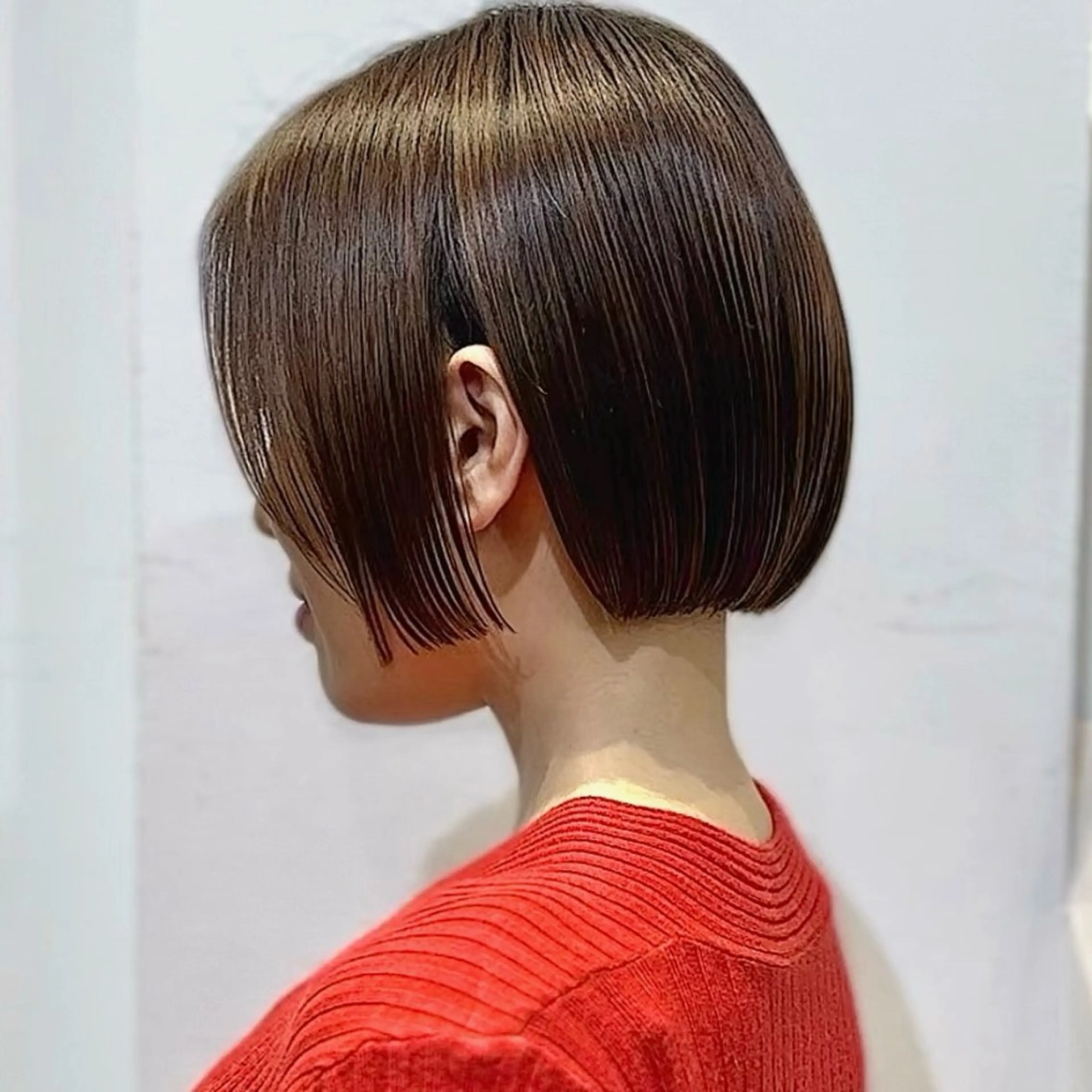 ショート カラー ⭐️似合わせボブ 縮毛矯正⭐️かえでのヘアスタイル