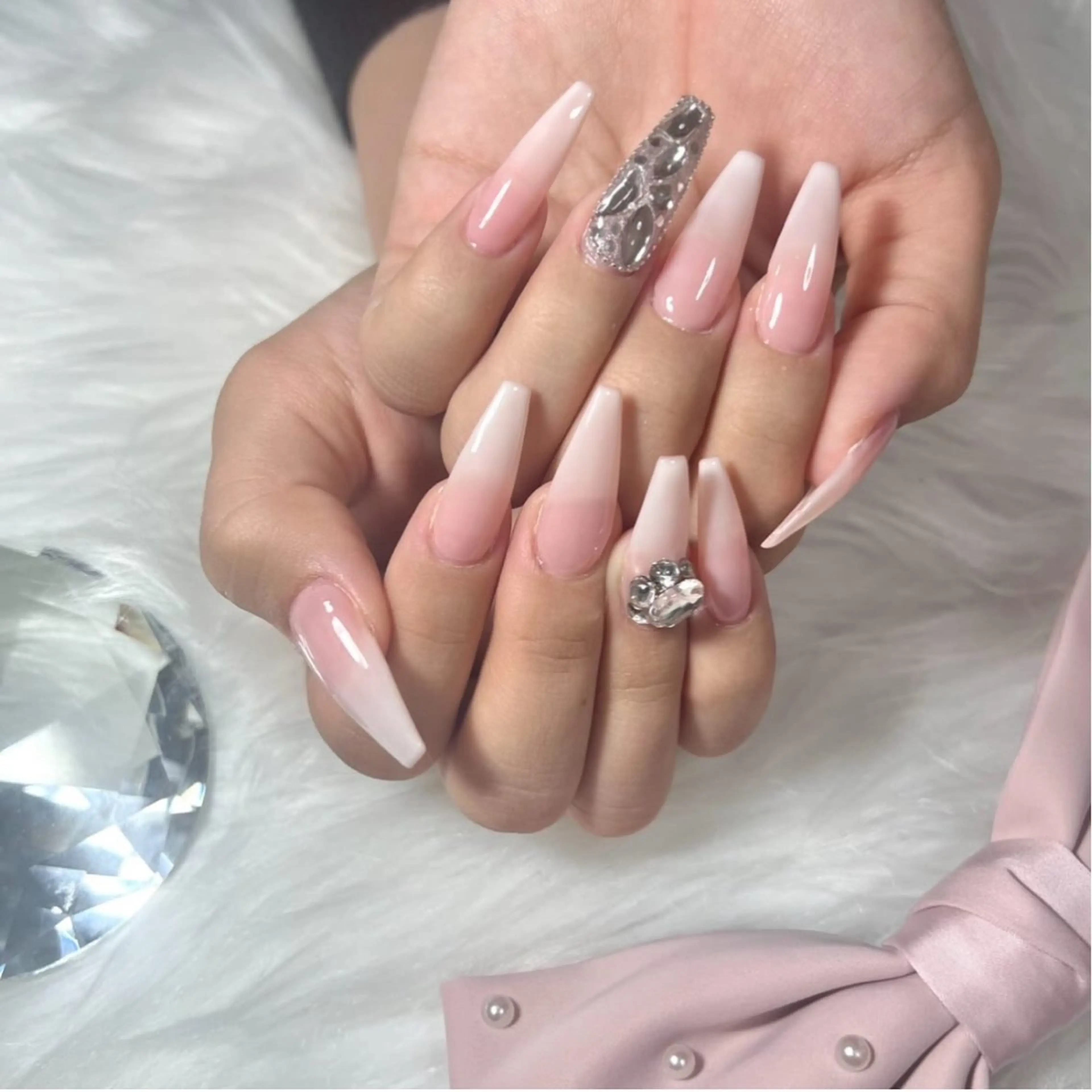 ネイル ハンドネイル ドリスネイルサロン所属・Doris Nail Salonのネイルデザイン